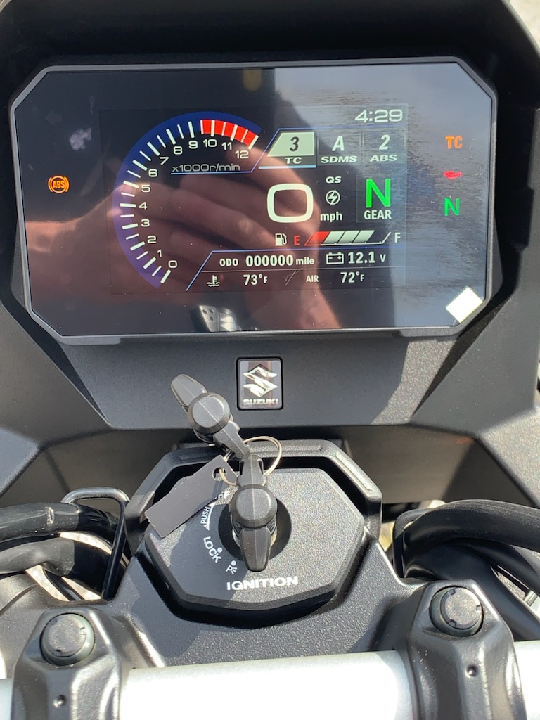 2024 Suzuki Suzuki V-Strom 800 - Photo 3