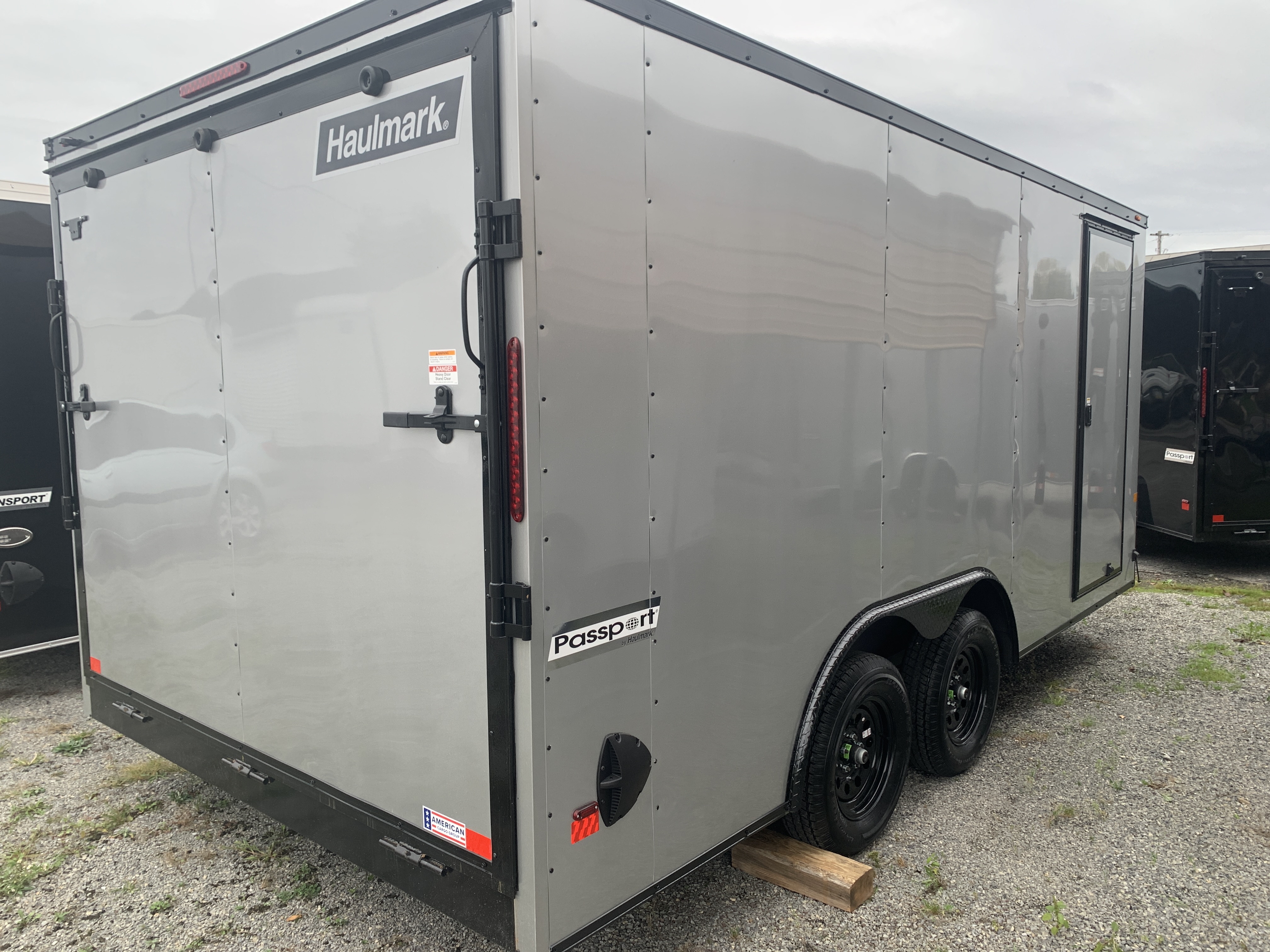 2025 Haulmark Passport 8.5 Wide PP8516T2 - PHANTOM - Photo 14