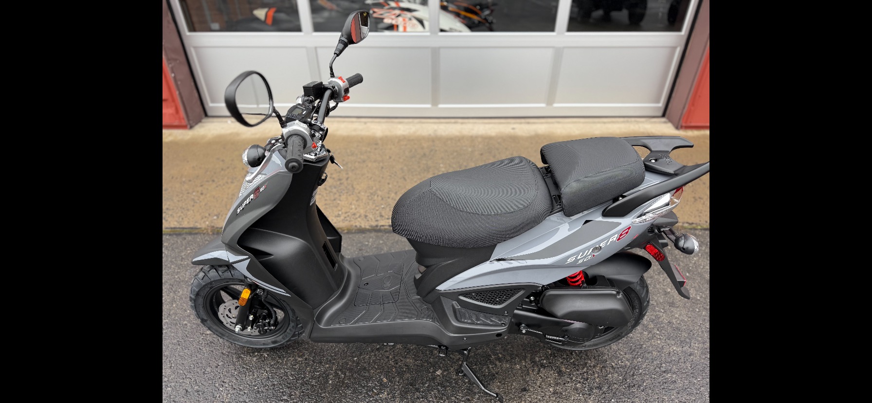 2025 KYMCO SUPER 8 50X