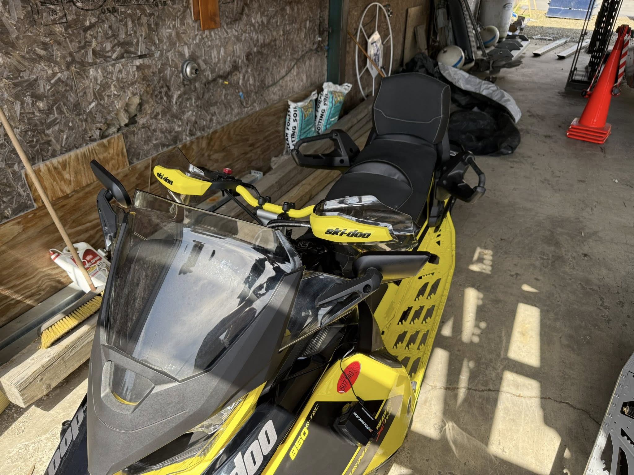 2021 Ski-Doo Renegade® X-RS® 850 E-TEC® - Yellow/Black - Photo 14