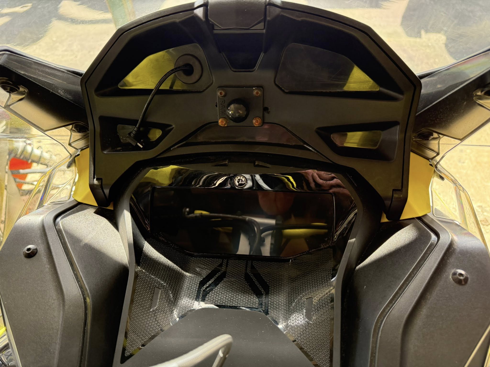 2021 Ski-Doo Renegade® X-RS® 850 E-TEC® - Yellow/Black - Photo 16