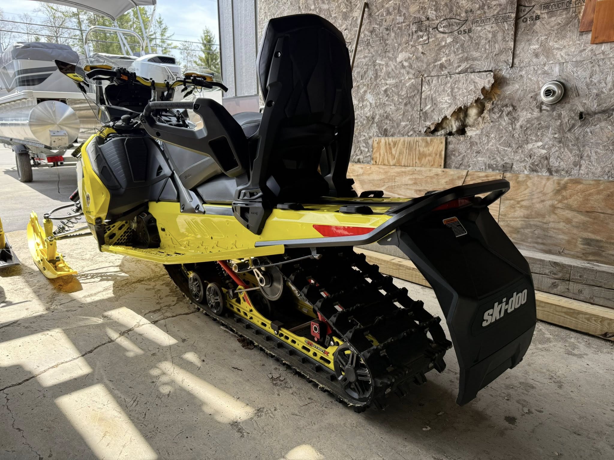 2021 Ski-Doo Renegade® X-RS® 850 E-TEC® - Yellow/Black - Photo 18