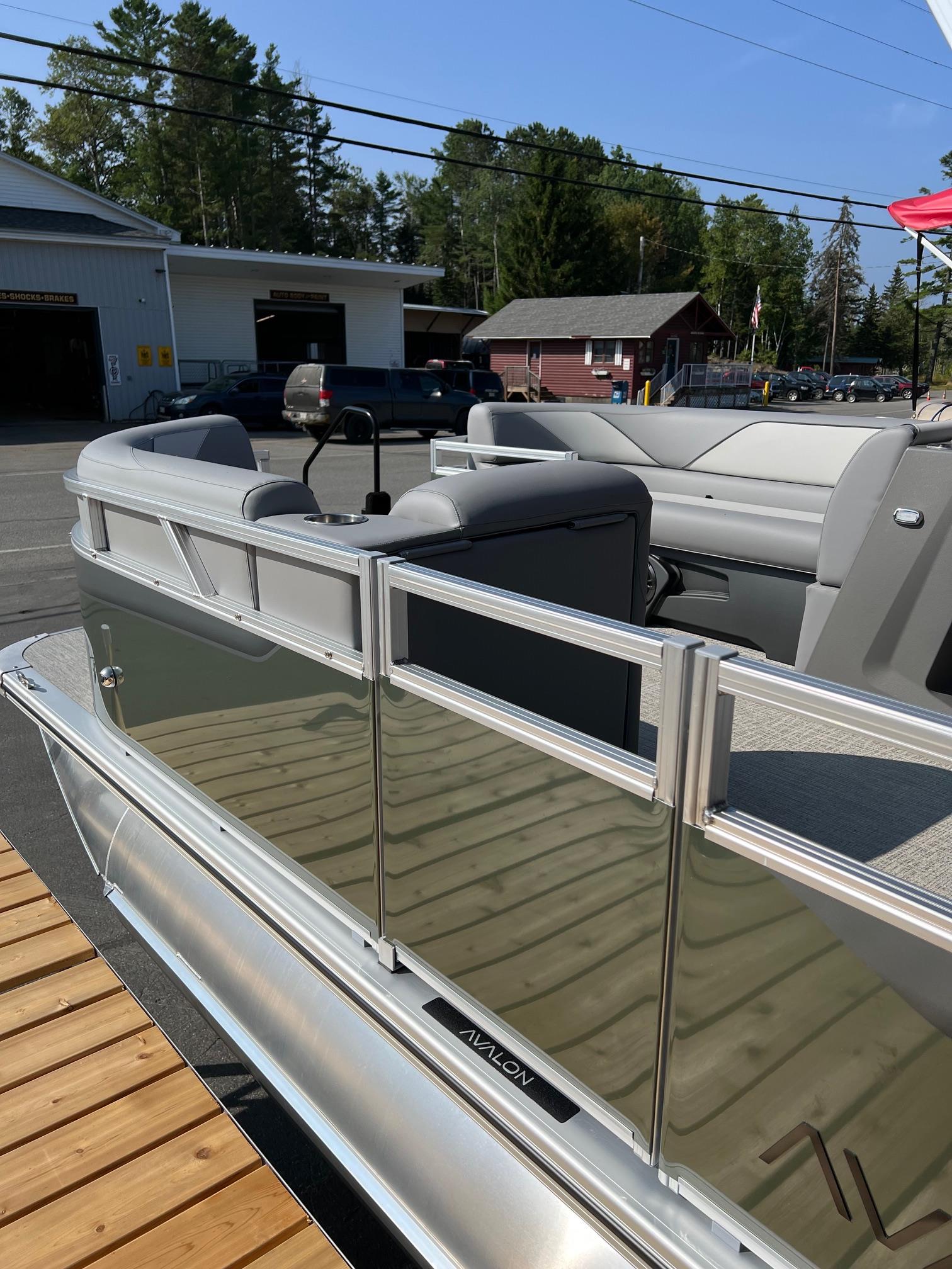 2026 Avalon Venture 85 Quad Lounger - Photo 4