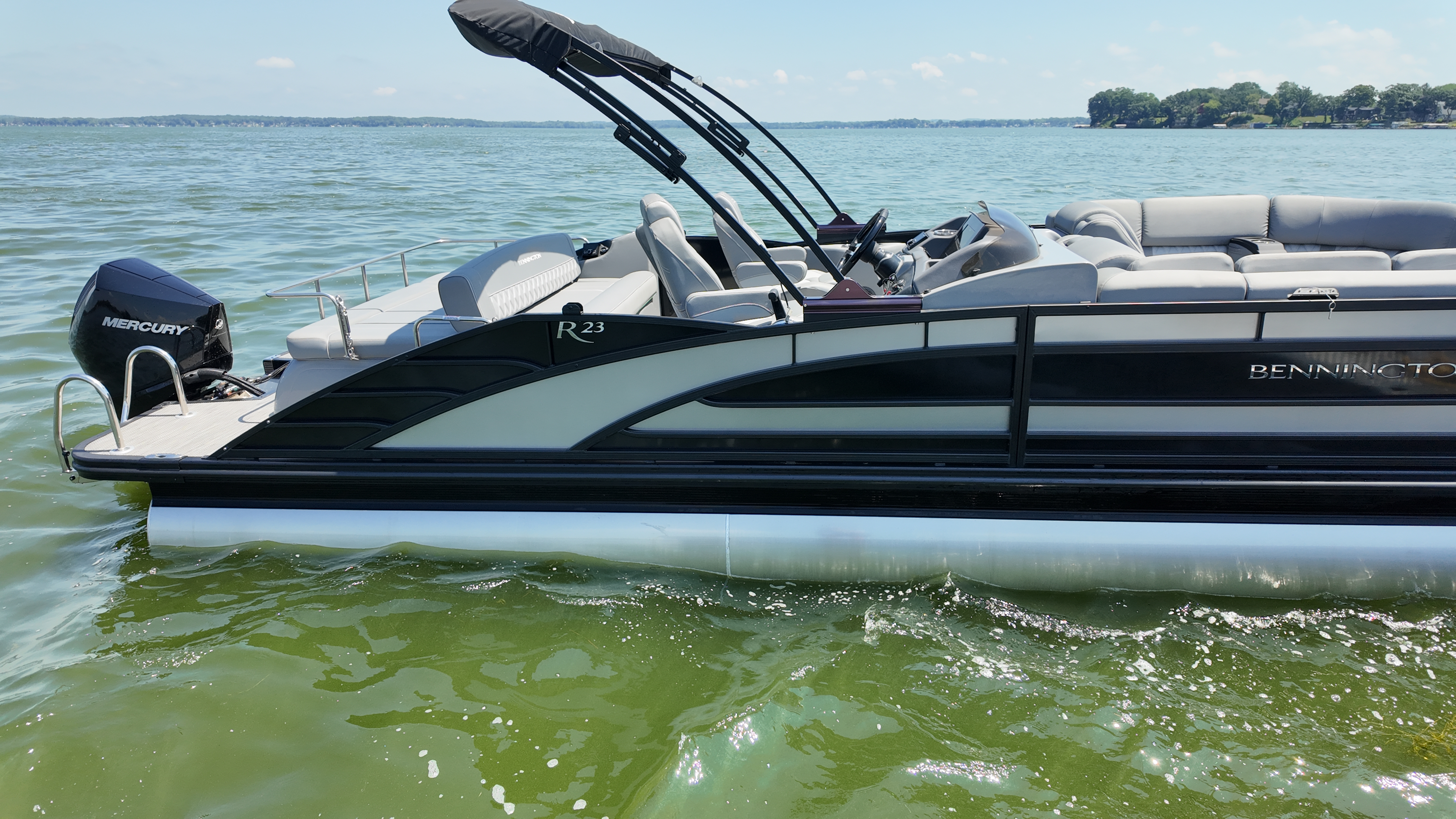 2023 Bennington 23RSB  Swingback,  ESP Tri-toon 300HP Mercury V8.  IN STOCK!! - Photo 13