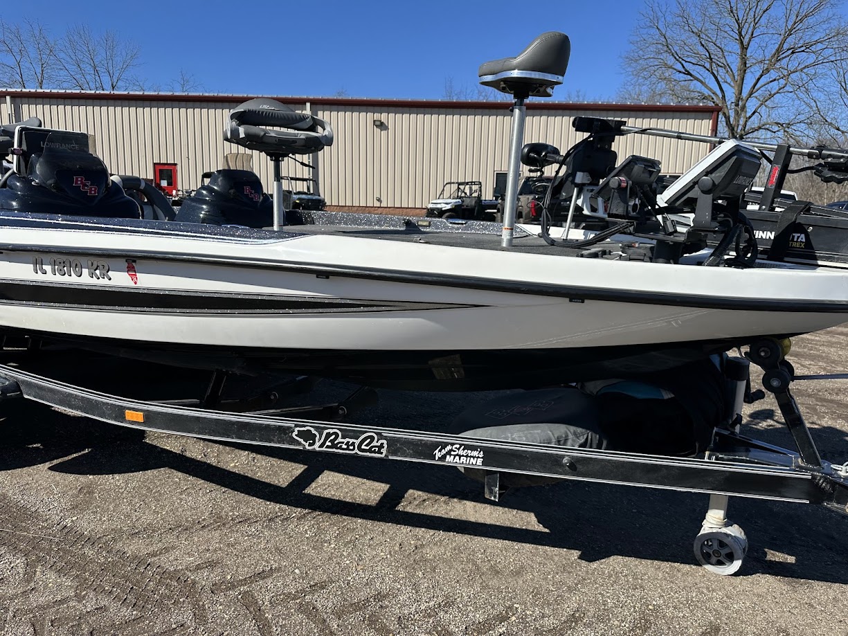 2014 Bass Cat Boats Puma FTD Silhouette W/ Mercury 250HP Pro XS. Power Poles, Garmin Livescope! - Photo 9
