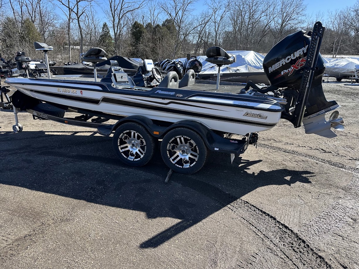 2014 Bass Cat Boats Puma FTD Silhouette W/ Mercury 250HP Pro XS. Power Poles, Garmin Livescope! - Photo 10