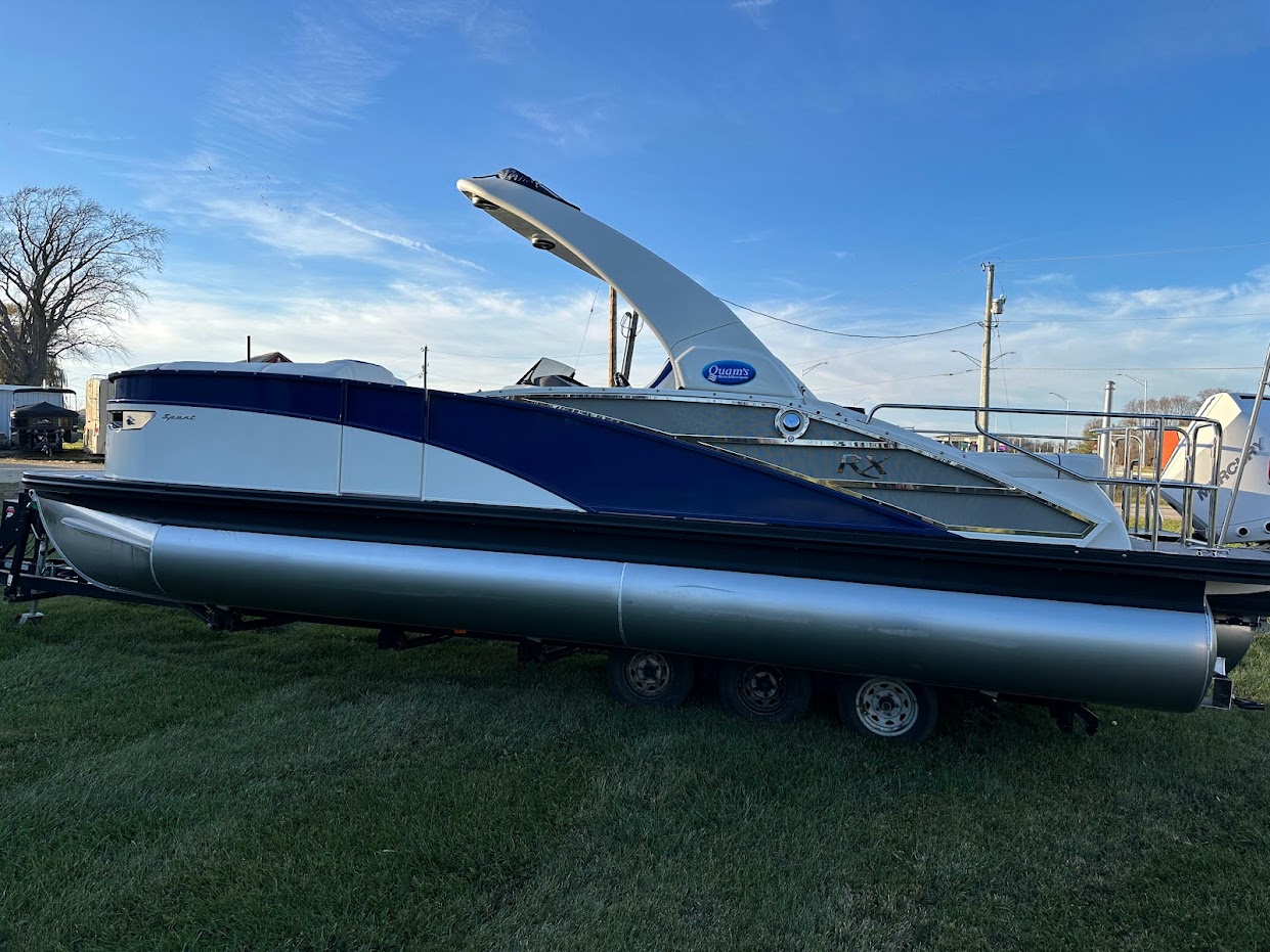 2023 Bennington 23RXSBA W/ 300HP Mercury Dealer Demo! Custom co-captain's chair, Cladded arch upgrade! - Photo 6