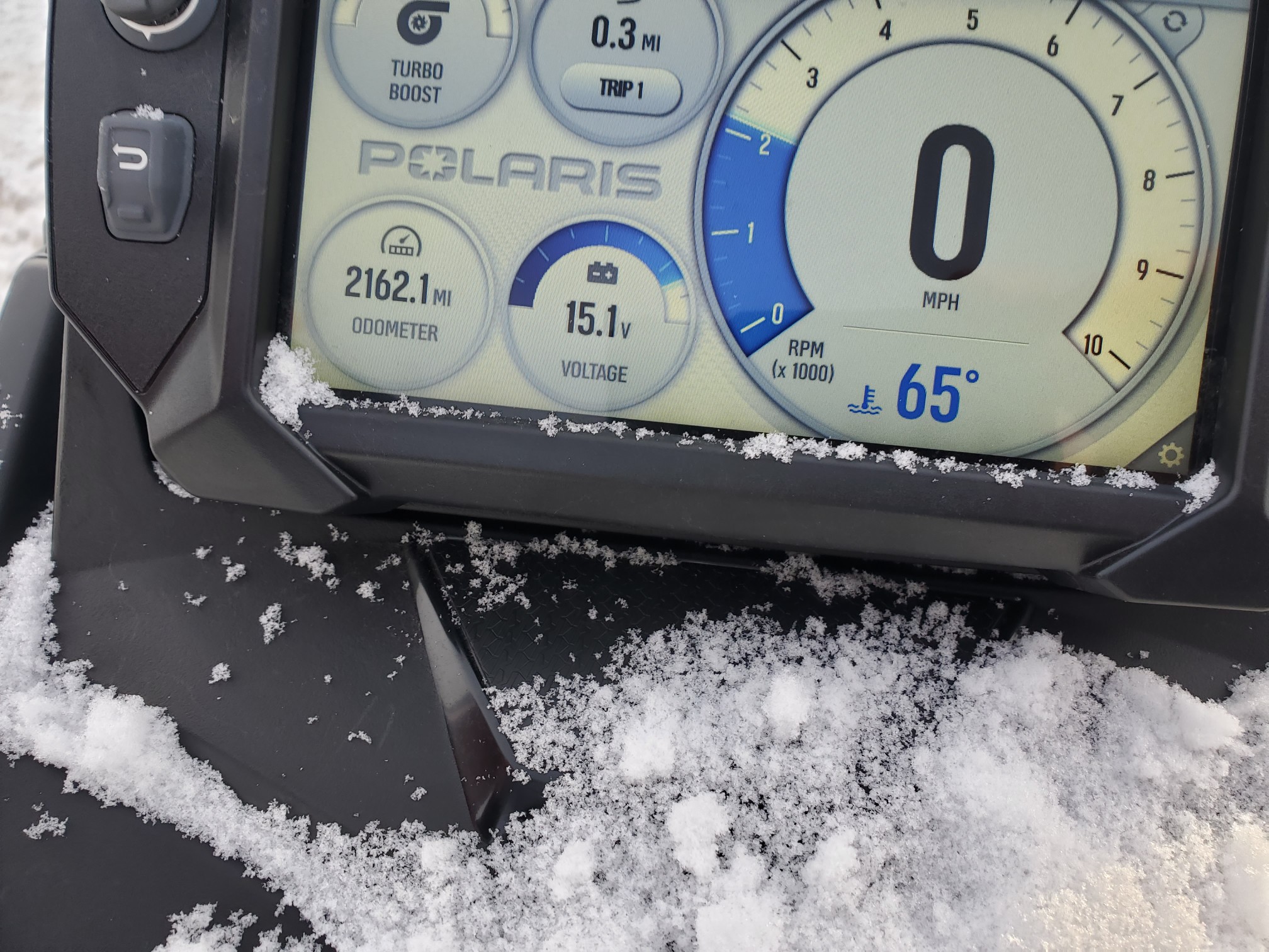 2023 Polaris Patriot Boost Indy VR1 137.  E-start, 1.35 track, 7S display. - Photo 6