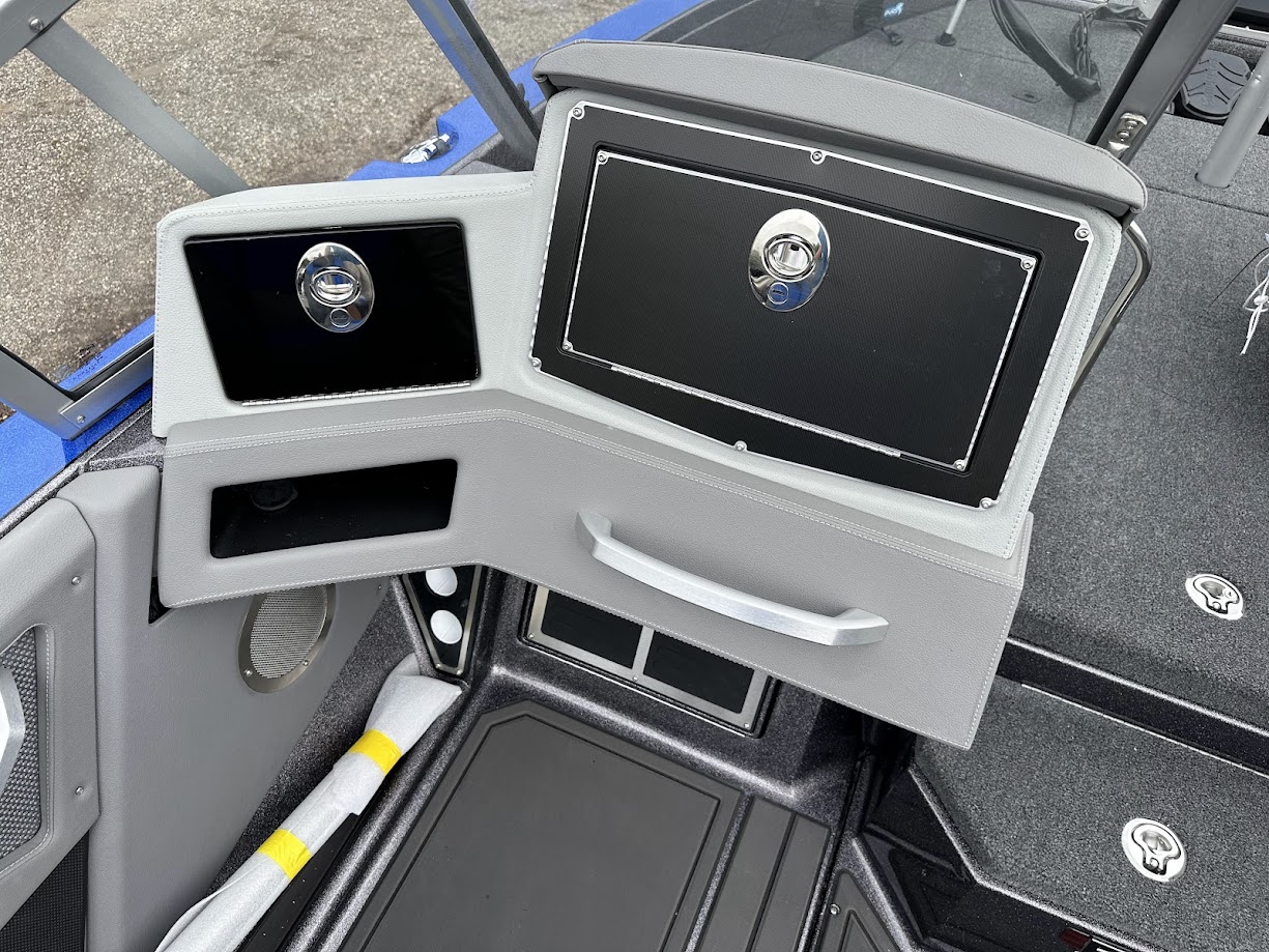 2025 Ranger Boats 620FS PRO 300 Pro XS, 15 Pro Kicker, Ultrex 115 Quest! - Photo 20