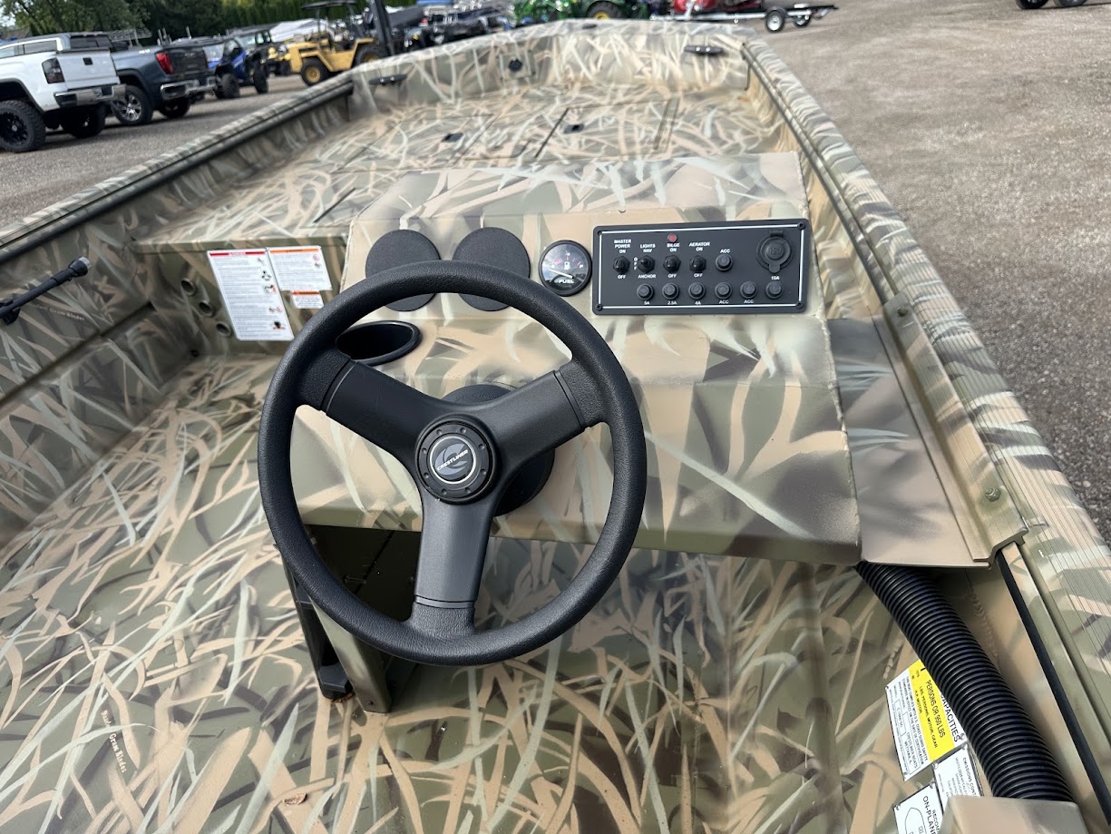 2025 Crestliner 1860 RETRIEVER Side console with 90hp Mercury! - Photo 6