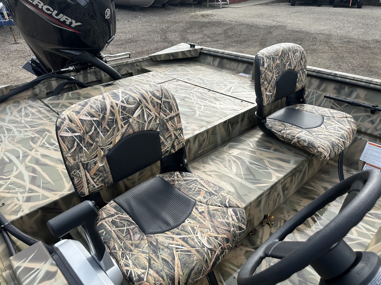2025 Crestliner 1860 RETRIEVER Side console with 90hp Mercury! - Photo 8