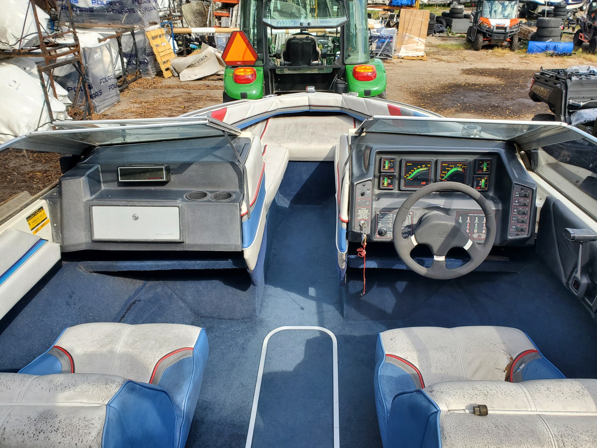 1987 Bayliner Capri Bowrider.  3.0 Sterndrive - Photo 13