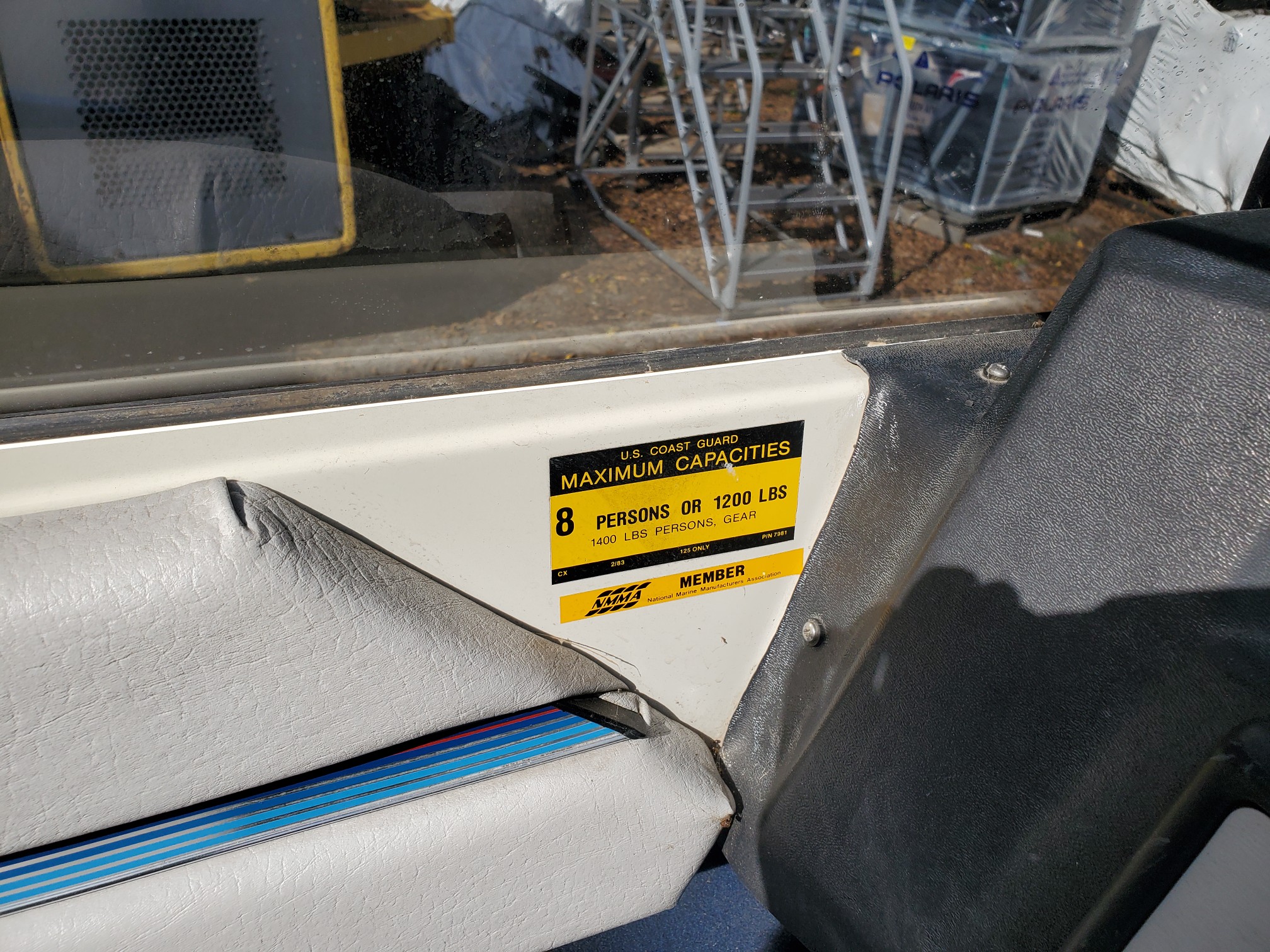 1987 Bayliner Capri Bowrider.  3.0 Sterndrive - Photo 11