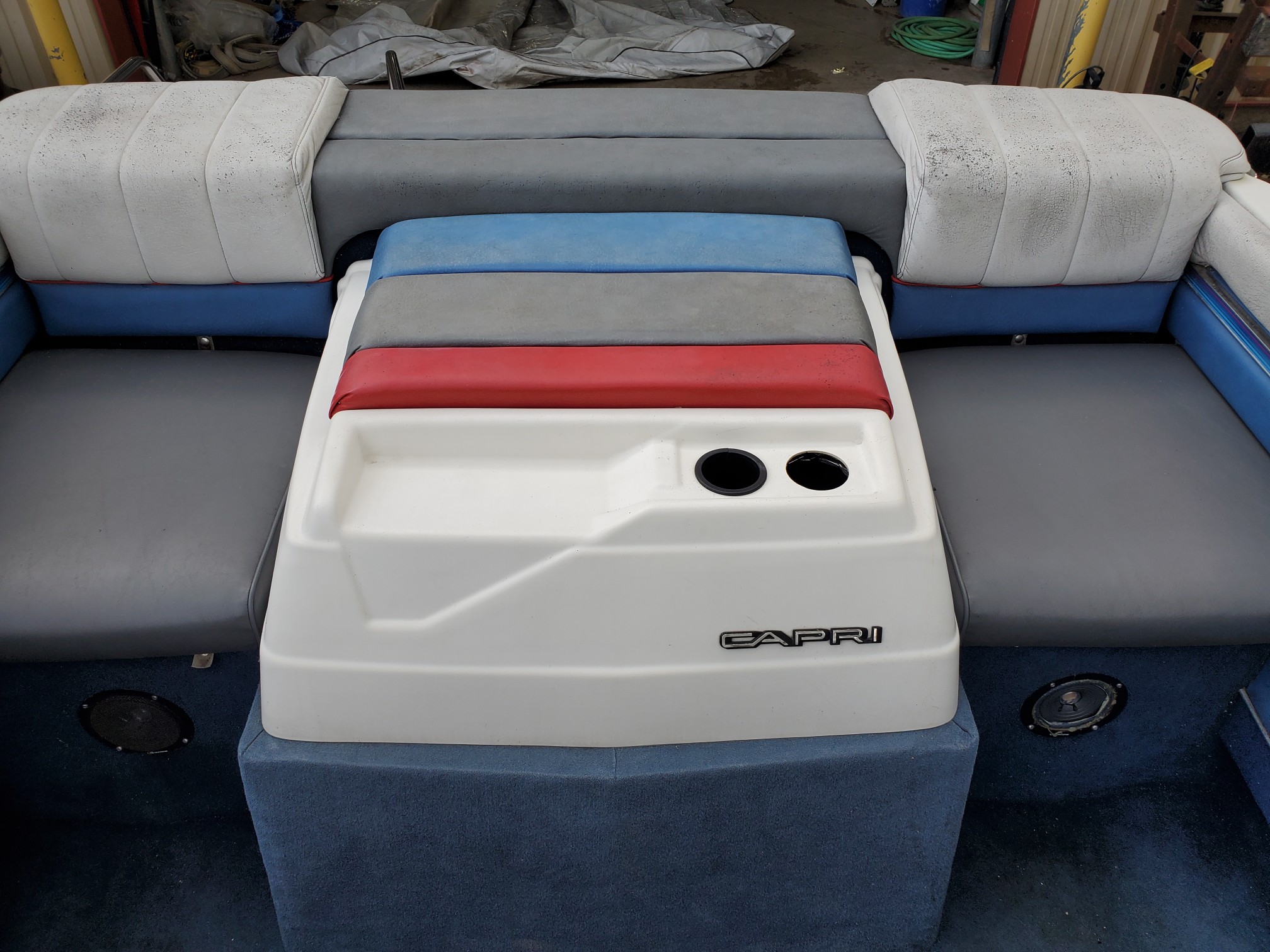 1987 Bayliner Capri Bowrider.  3.0 Sterndrive - Photo 12