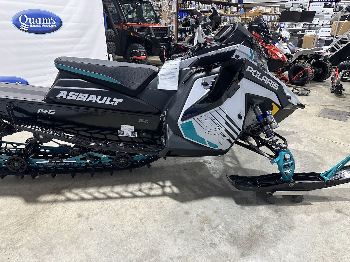 2025 Polaris 9R Switchback Assault 146. E-start, 7S display, 2" crossover track - Photo 6