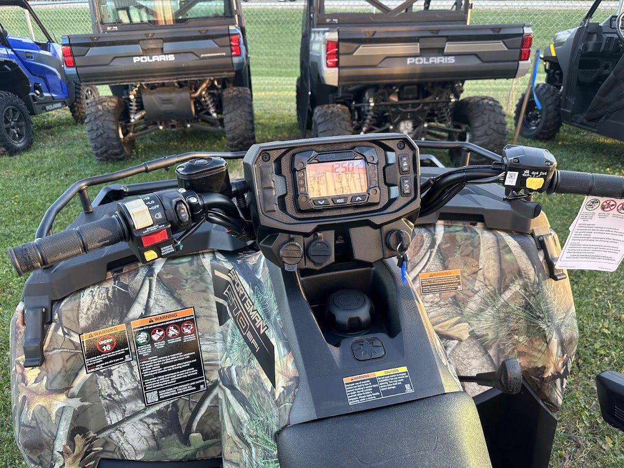 2025 Polaris Sportsman 570 Hunt Edition.  Power steering, winch, Gun scabbard! - Photo 9