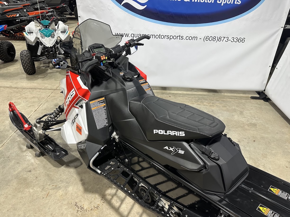 2021 Polaris 600 INDY SP 129.  Electric start, 1.25 Ripsaw 2 track. - Photo 6