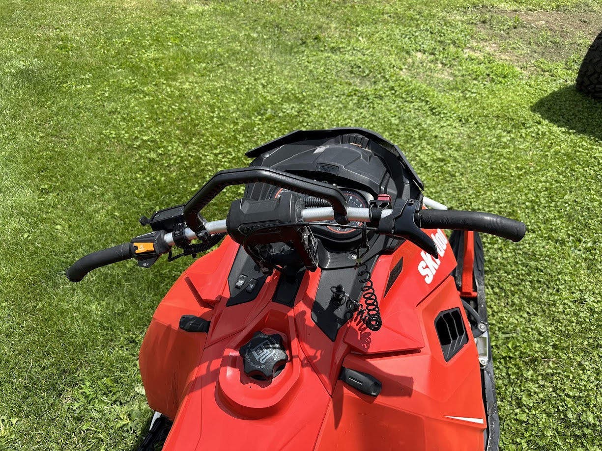 2016 Ski-Doo SUMMIT SP T3 800R. 163" 2.5 track, E-start - Photo 7