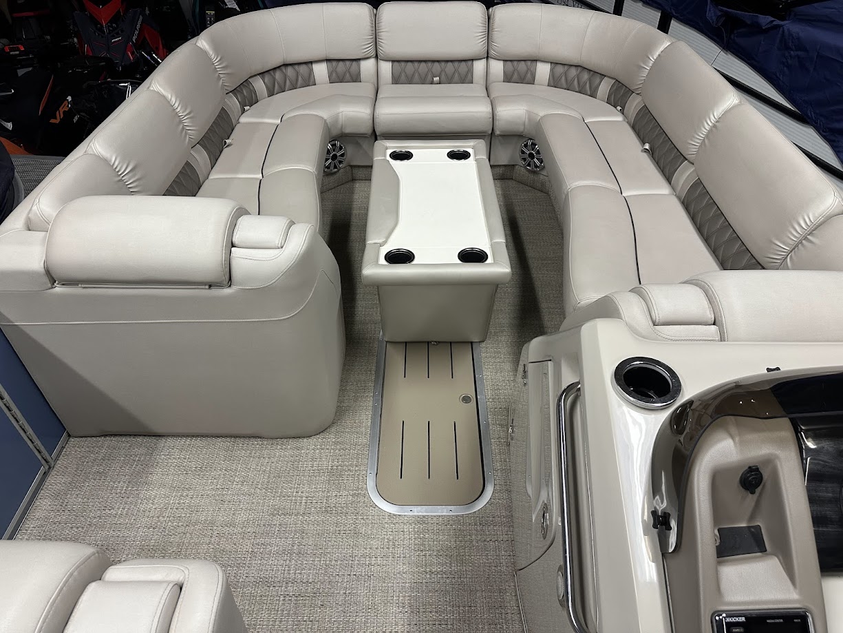 2017 Bennington 25 RCL ESP Tritoon Mercury 300HP Verado - Photo 19