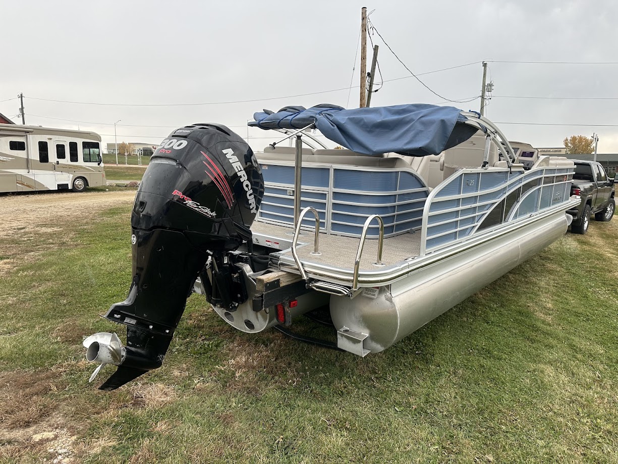 2017 Bennington 25 RCL ESP Tritoon Mercury 300HP Verado - Photo 10