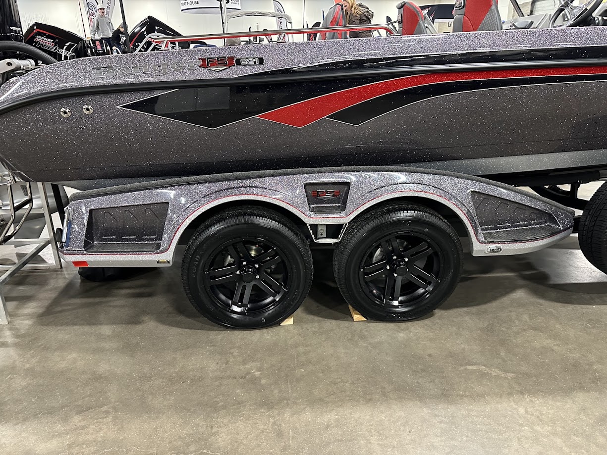 2025 Ranger Boats 621FS CUP 350 V10, 15 Pro kicker, Germin Kraken w/live scope! - Photo 12