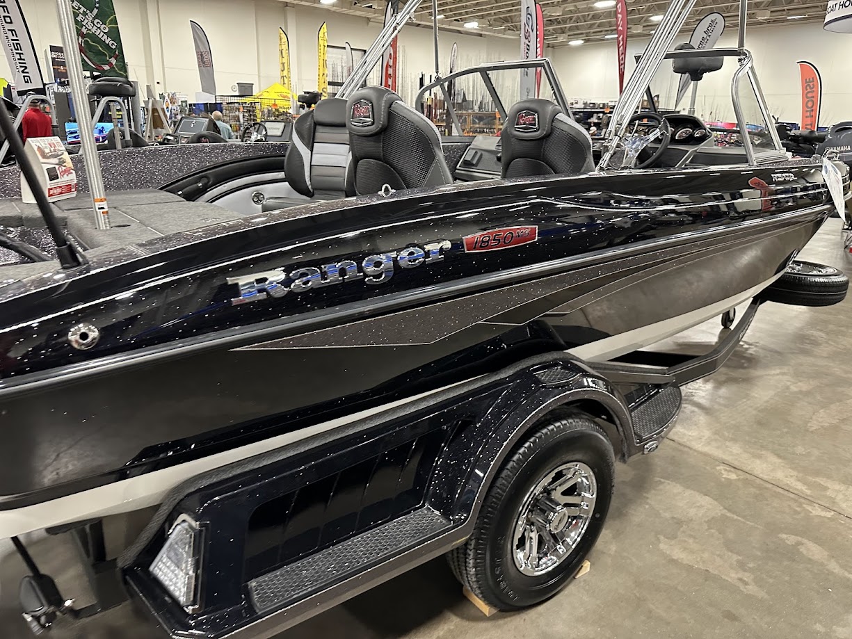 2025 Ranger Boats 1850MS Reata fish and ski. 150 Pro XS - Photo 8
