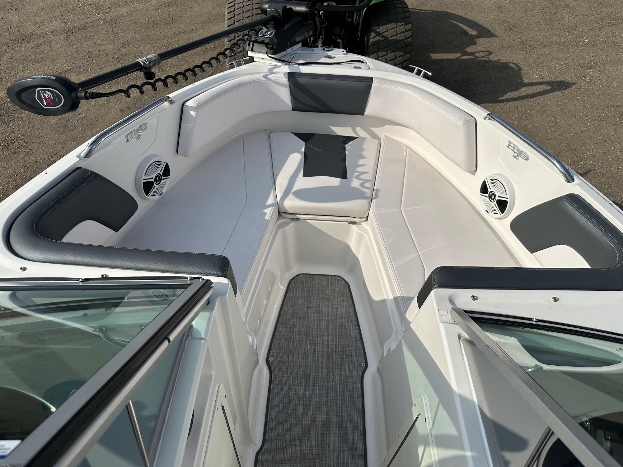 2019 Chaparral 21 H2O Ski & Fish OB W/ Mercury 150hp - Photo 12