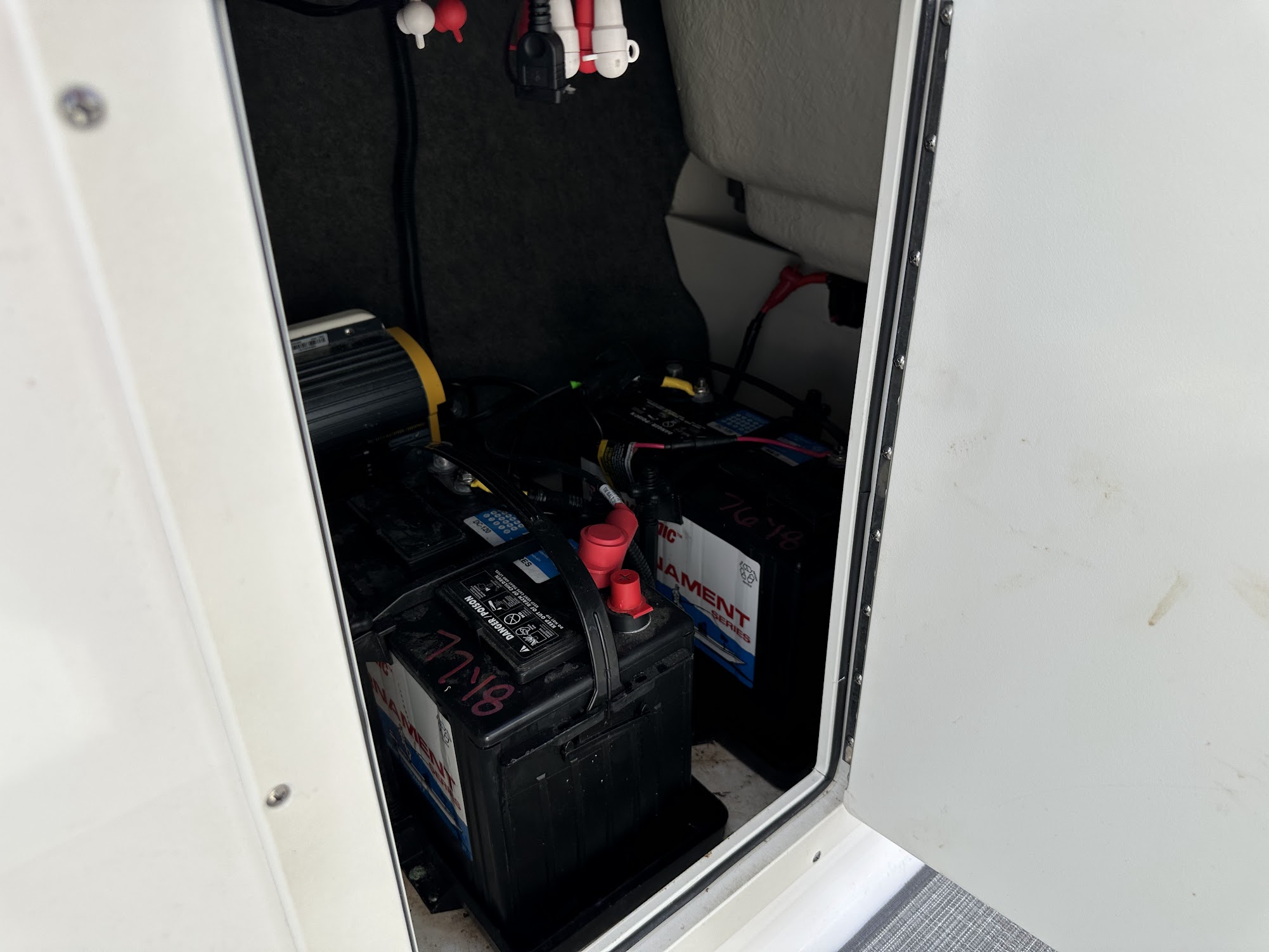 2019 Chaparral 21 H2O Ski & Fish OB W/ Mercury 150hp - Photo 17