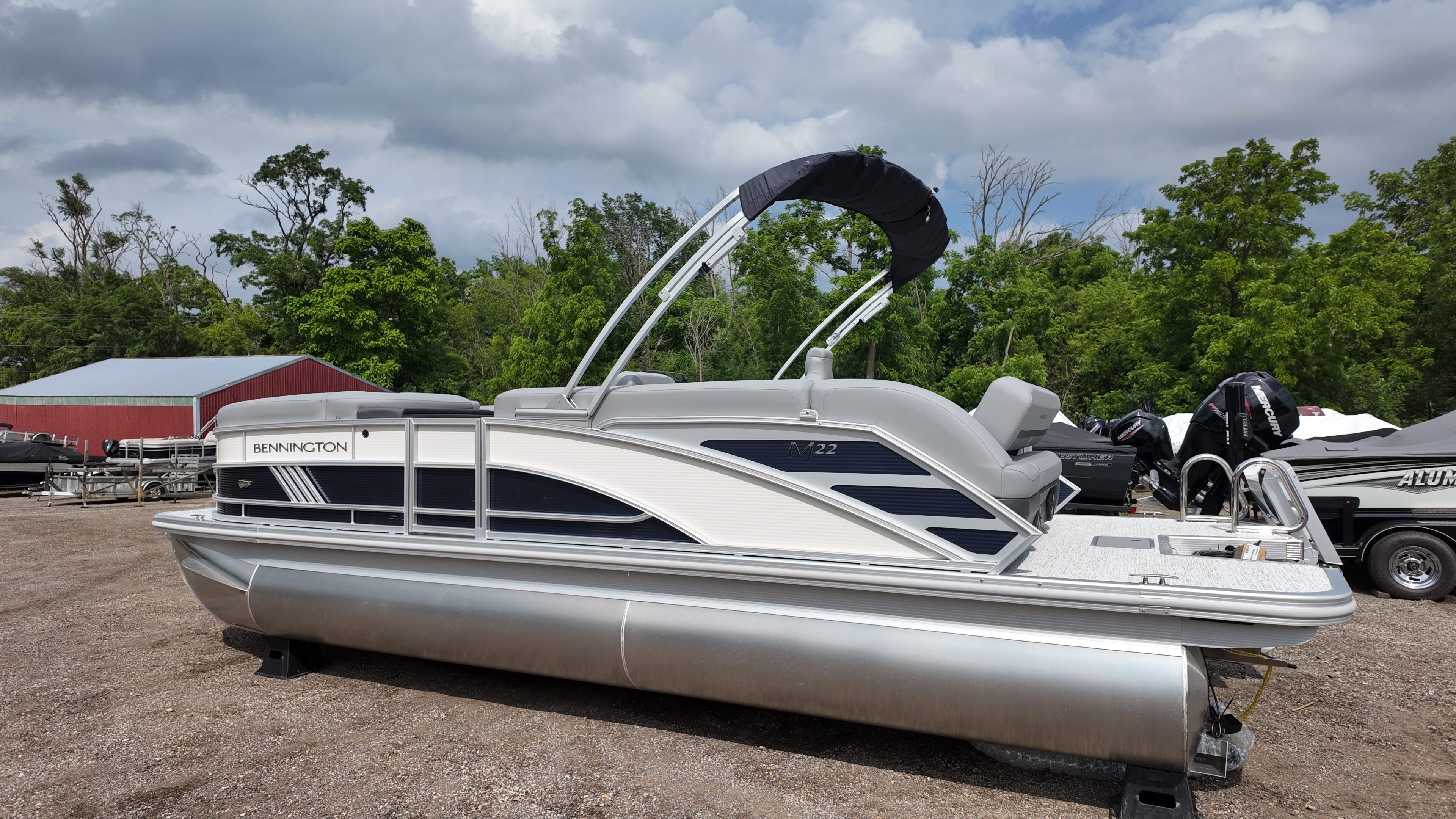 2026 Bennington 22ML W/ Yamaha 115HP - Photo 11