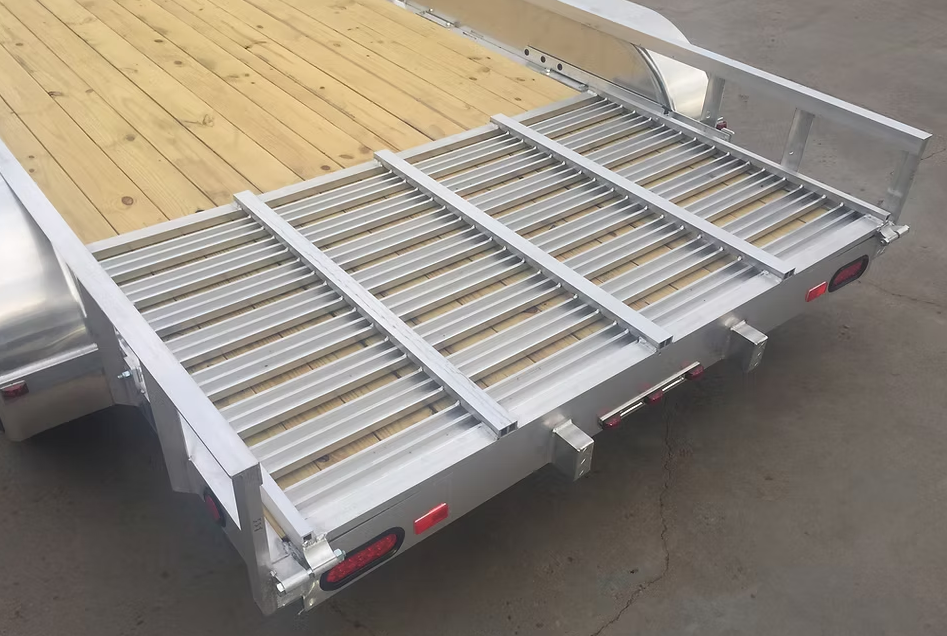 2025 Trophy Trailers 6.5X12DP TI  Diamond plate sides, tip in ramp, alloy wheels! - Photo 3