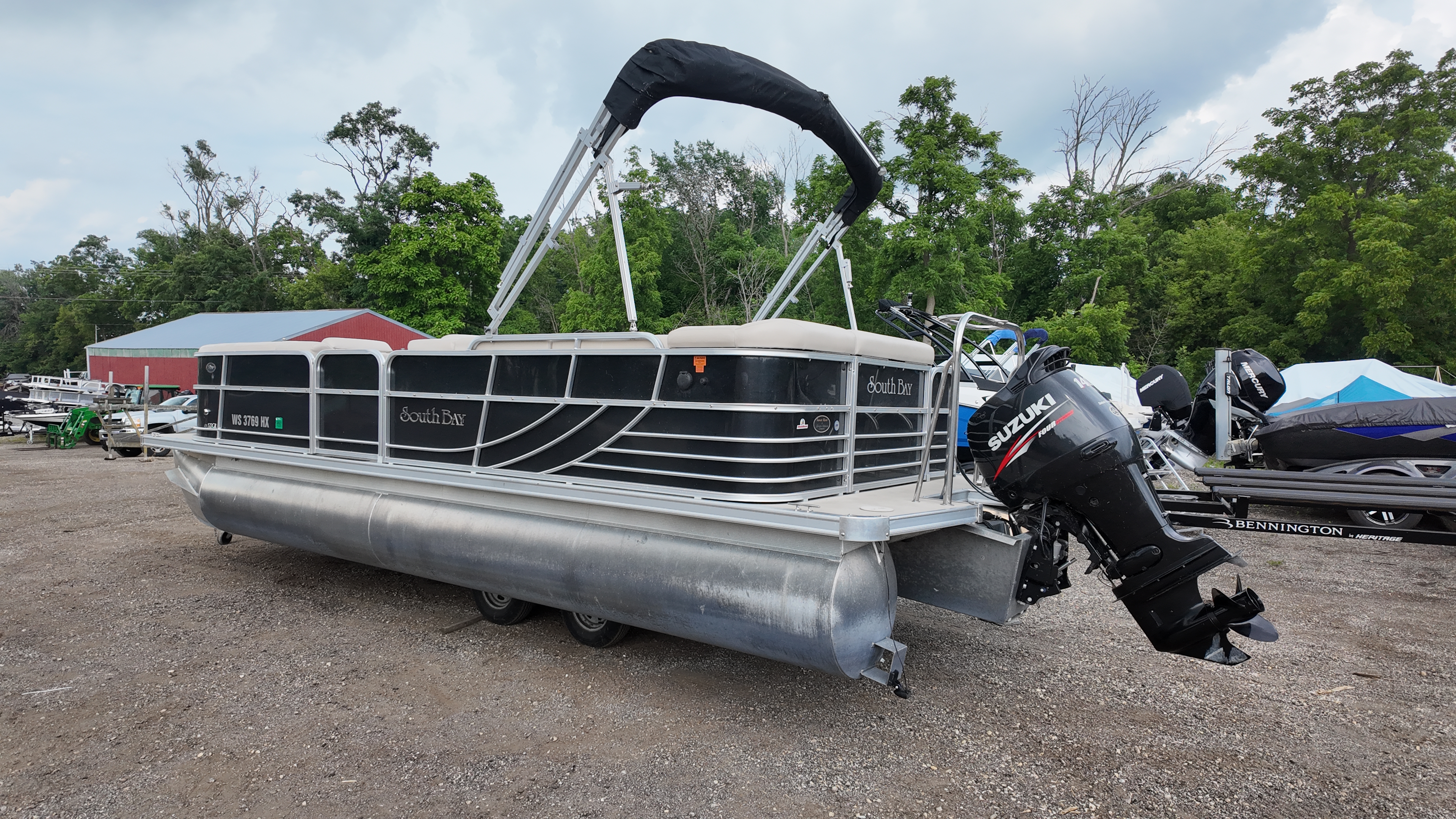 2013 South Bay 522CR Pontoon w/ 140hp Suzuki Four Stroke! - Photo 9
