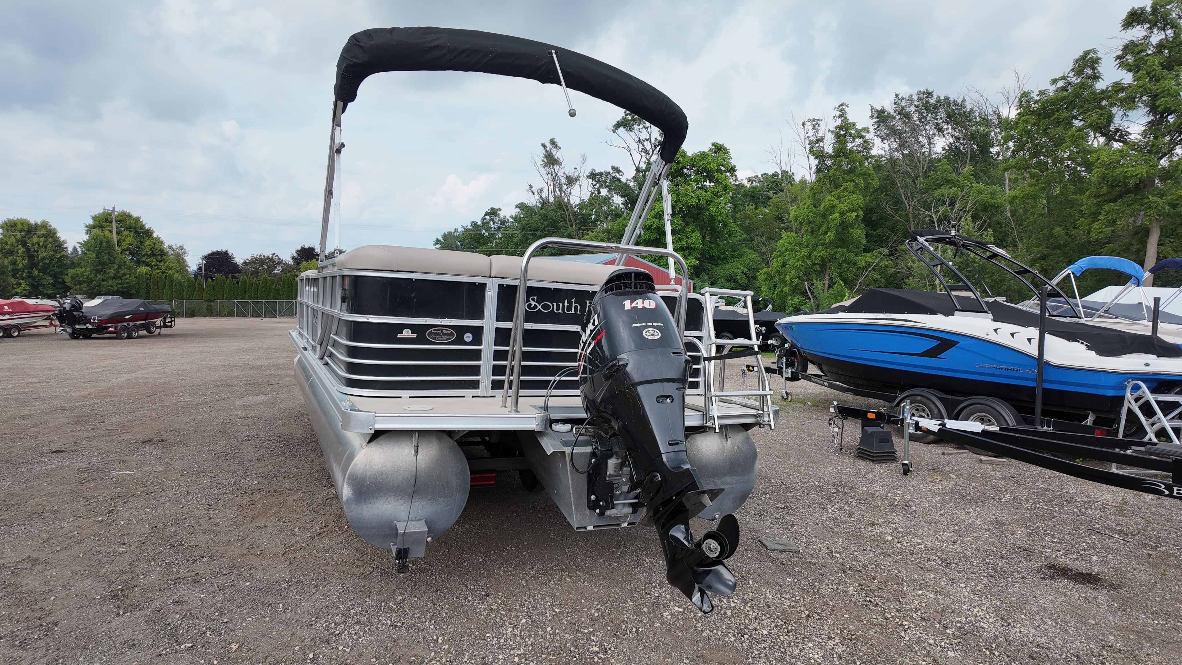 2013 South Bay 522CR Pontoon w/ 140hp Suzuki Four Stroke! - Photo 11