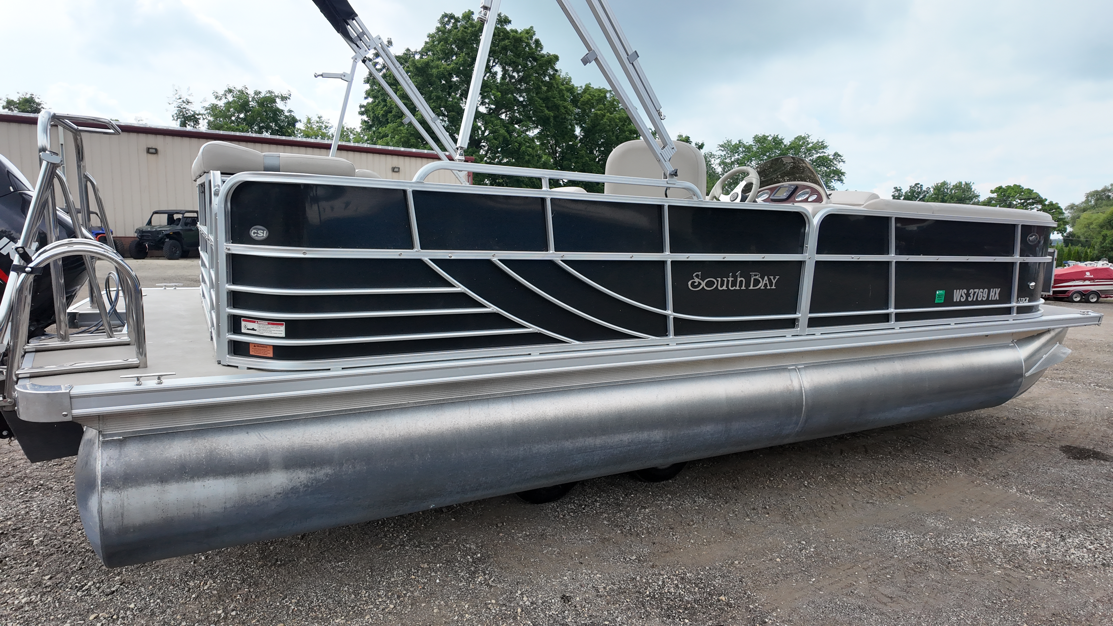 2013 South Bay 522CR Pontoon w/ 140hp Suzuki Four Stroke! - Photo 6