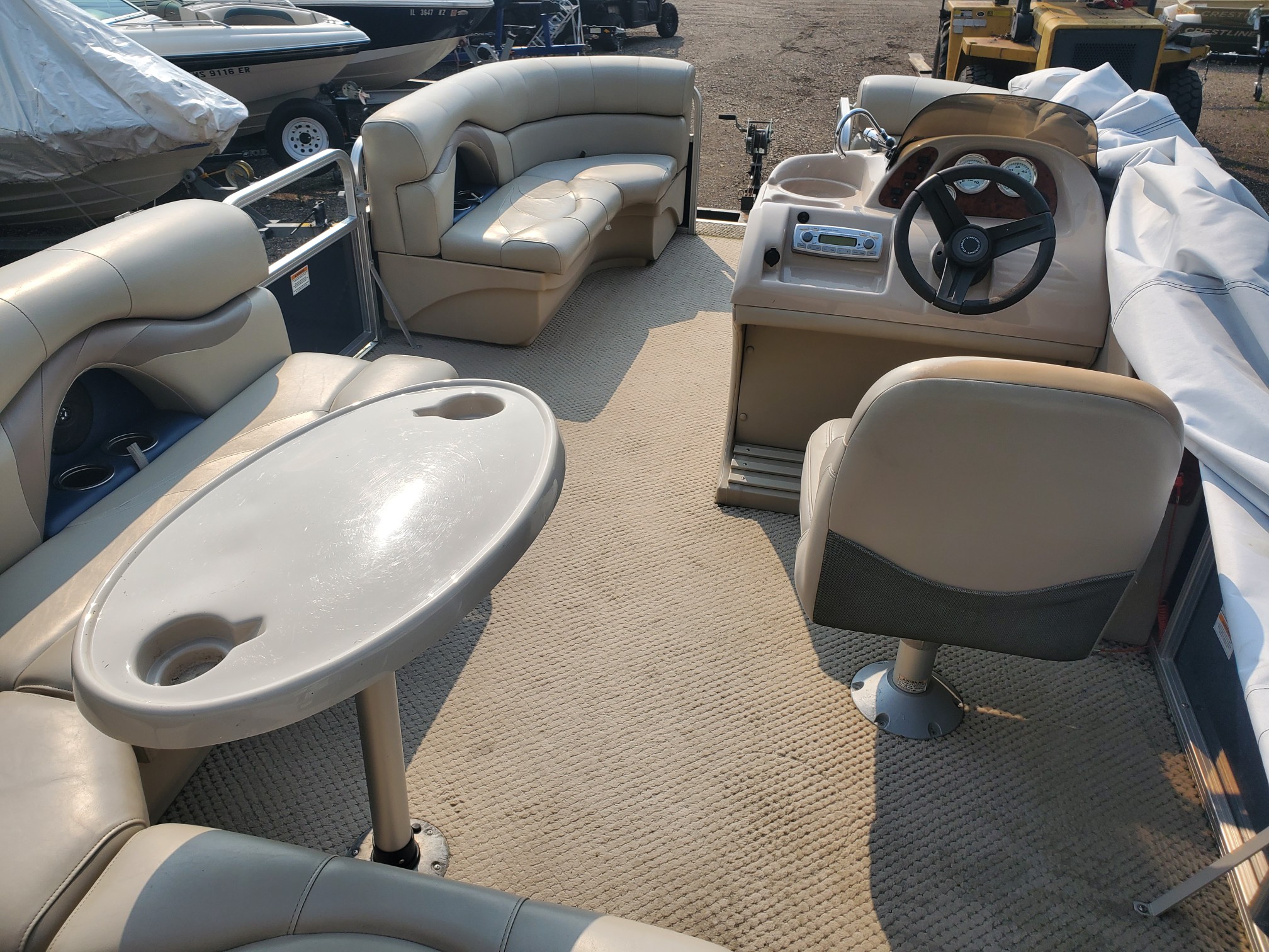 2012 Starcraft STARDECK 180 CRUISE Pontoon w/25hp Mercury Four Stroke Bunk trailer! - Photo 10