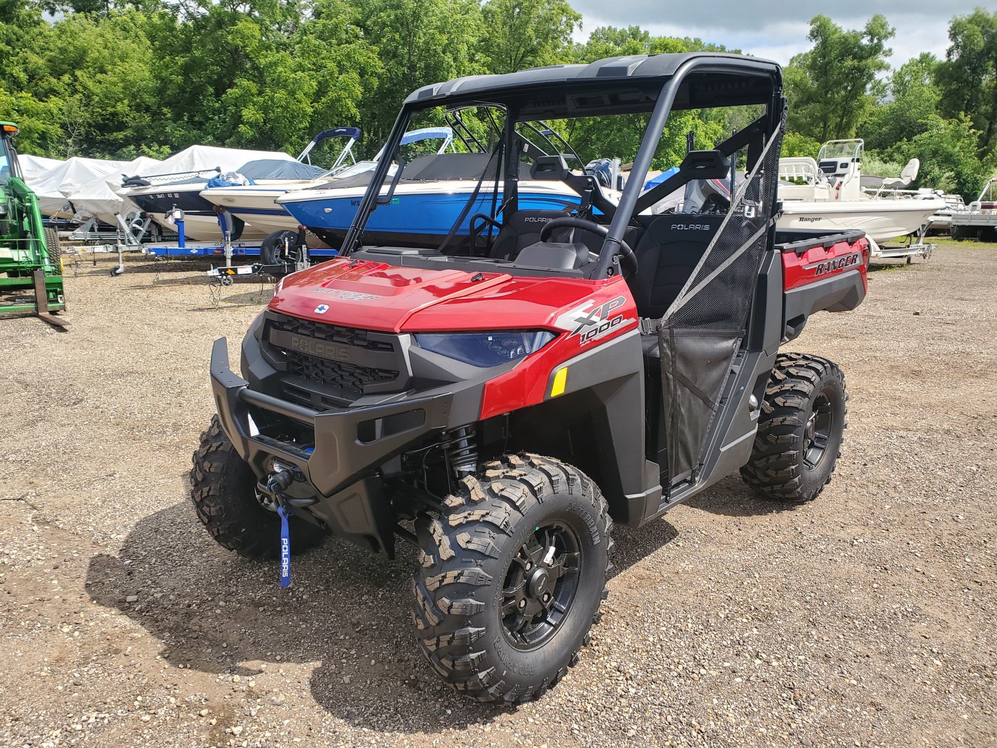 2025 Polaris Ranger XP 1000 Premium.  82HP! Power steering!