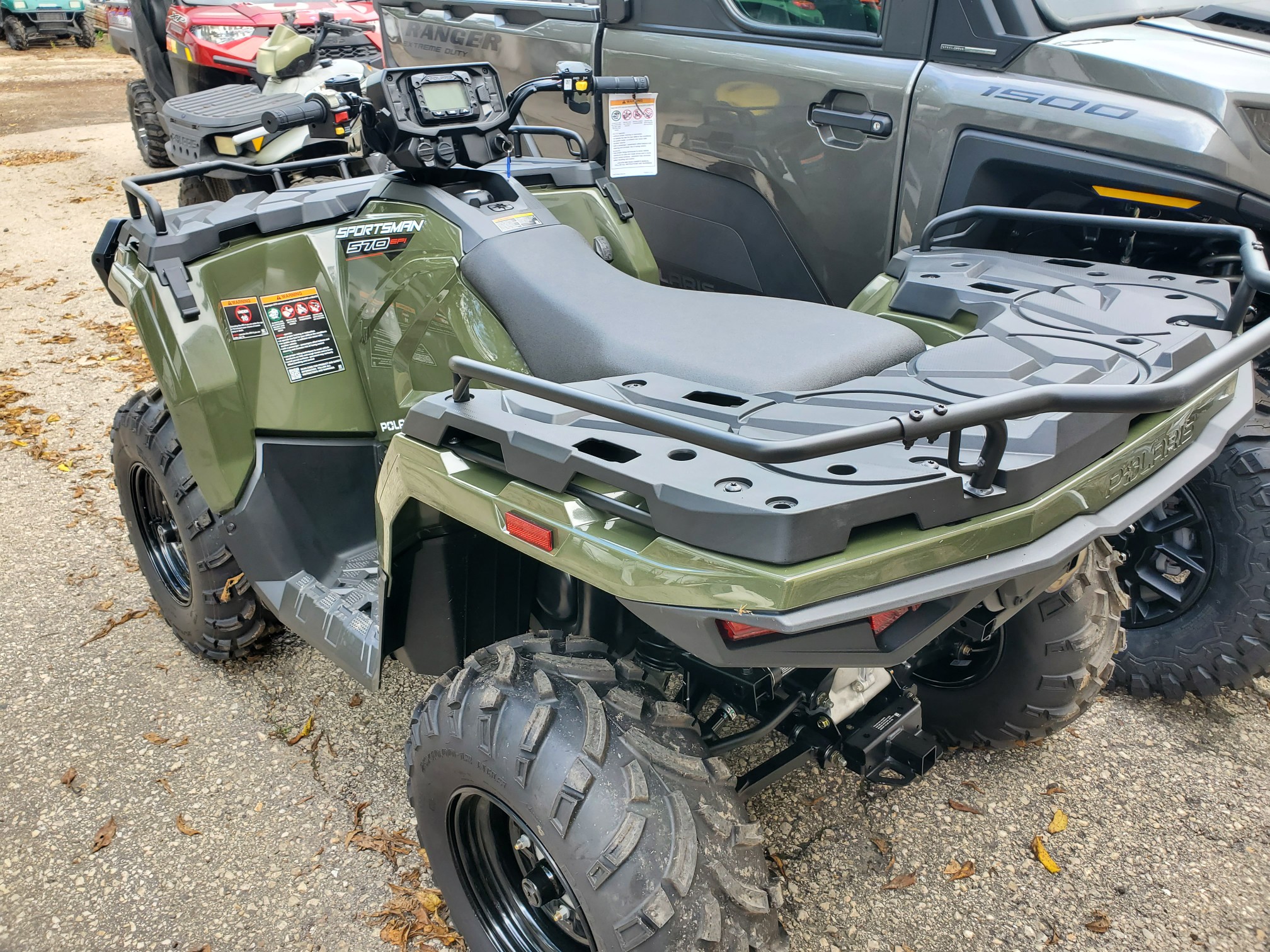 2025 Polaris Sportsman 570 EPS Green - Photo 2