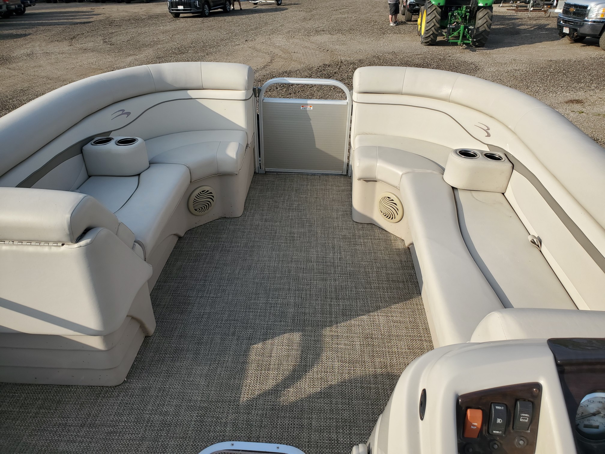 2015 Bennington 22 SSX SPS Tritoon with 150hp Mercury Forstroke - Photo 8