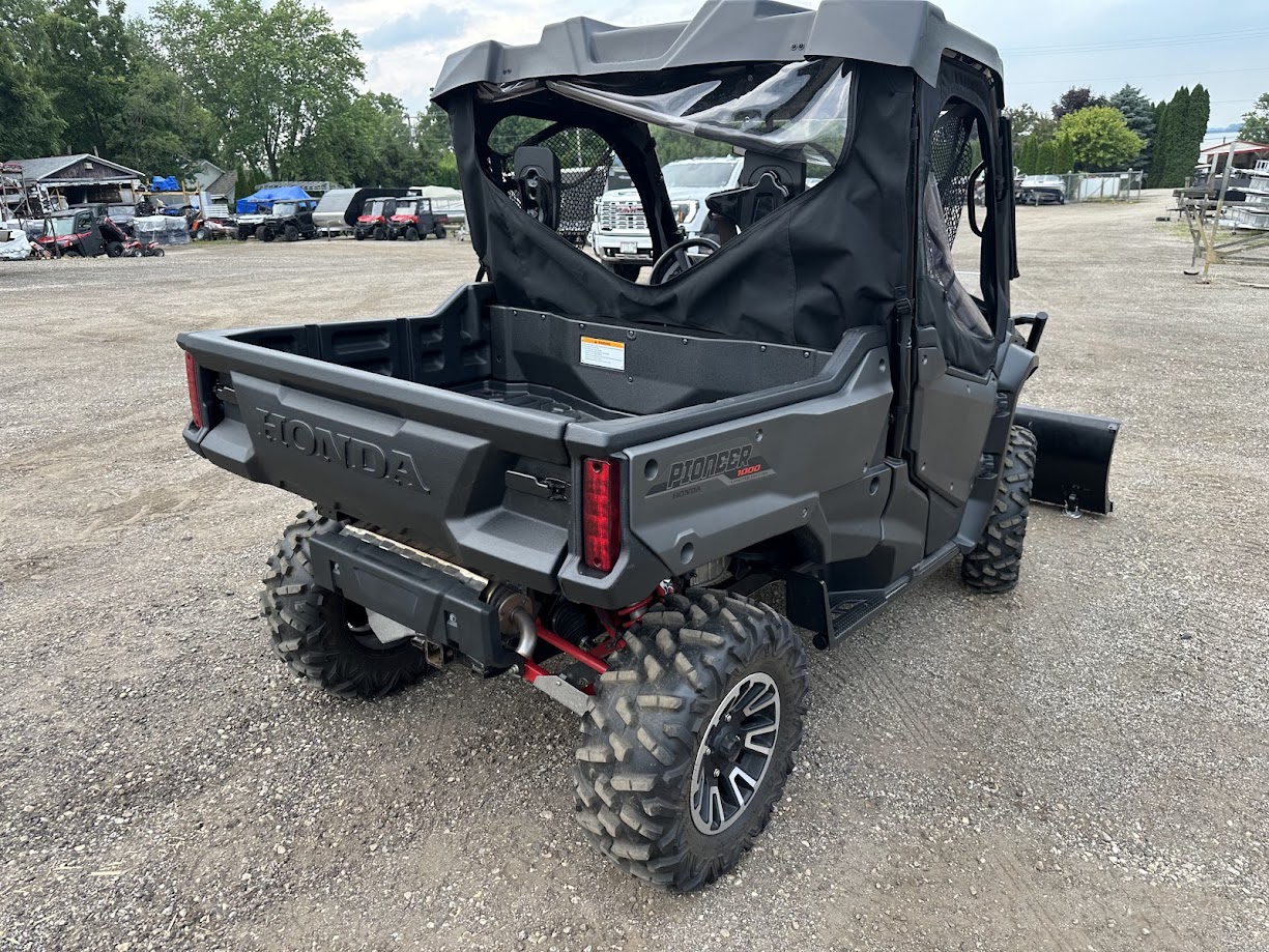 2017 Honda PIONEER 1000 - Photo 8