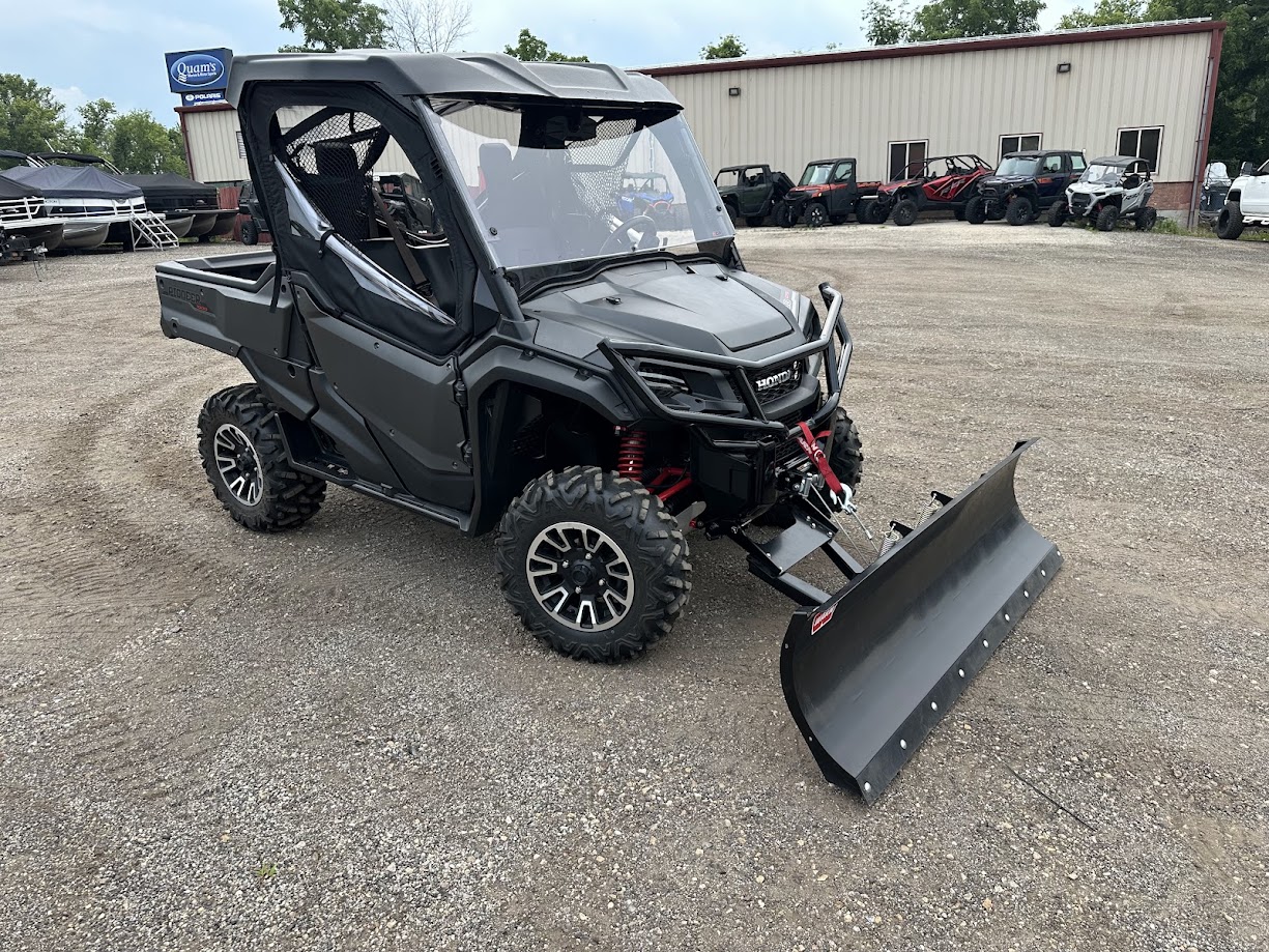 2017 Honda PIONEER 1000