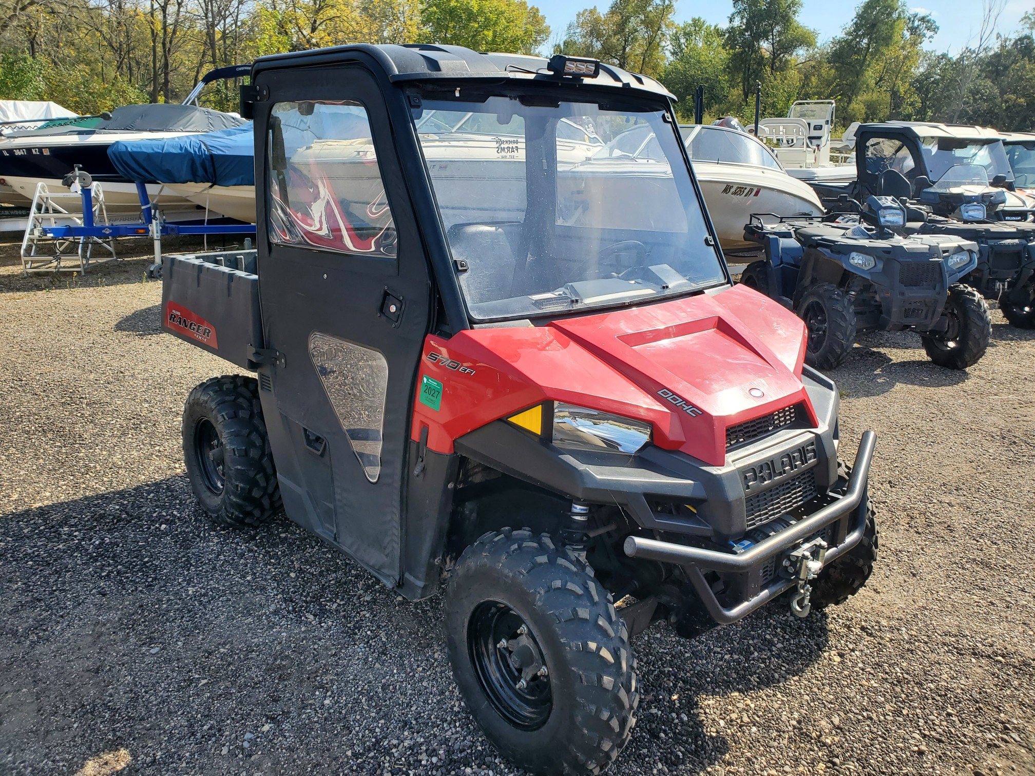 2015 Polaris Ranger 570 Mid-size.  Full cab w/heat! - Photo 3