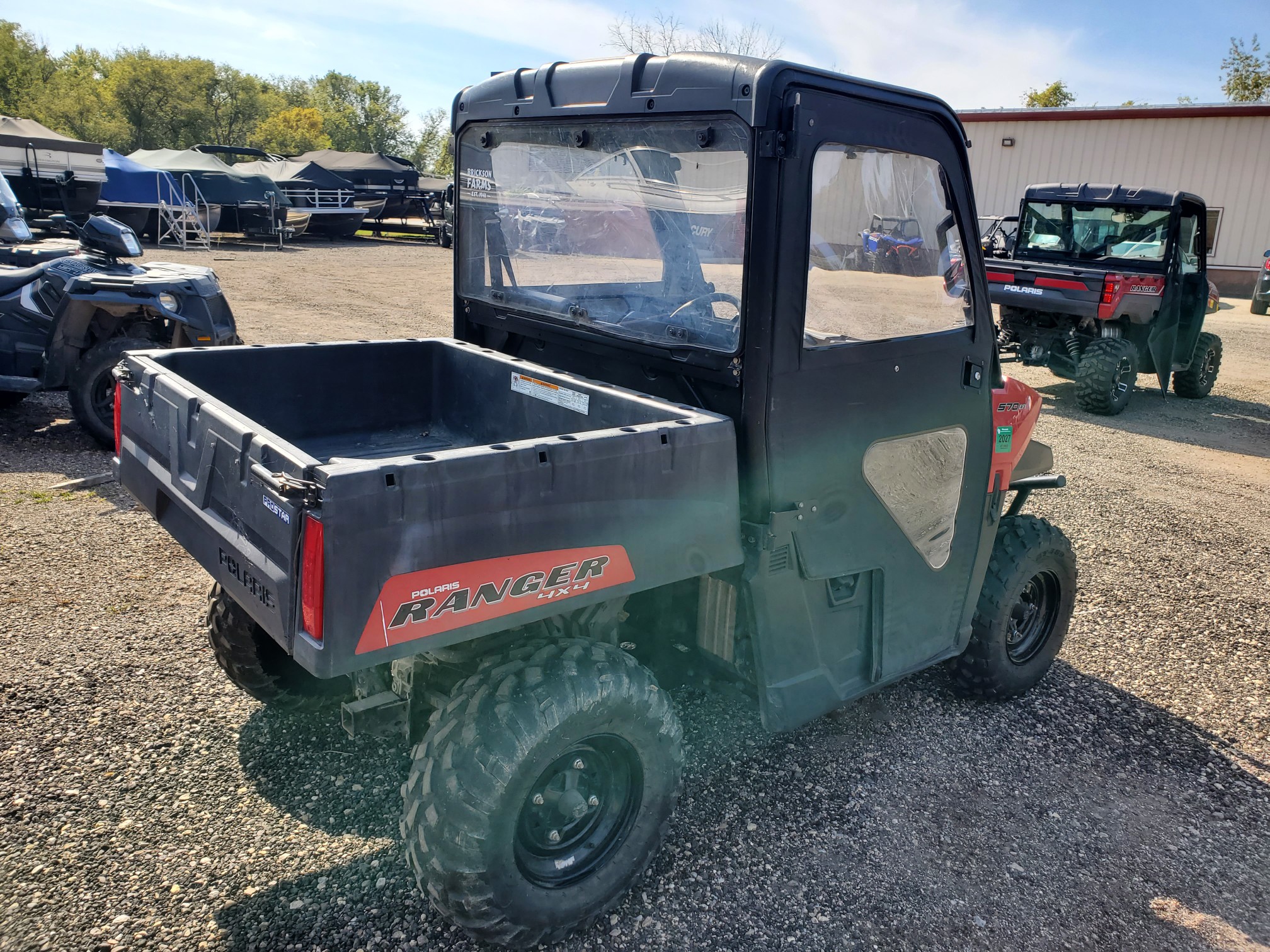 2015 Polaris Ranger 570 Mid-size.  Full cab w/heat! - Photo 5
