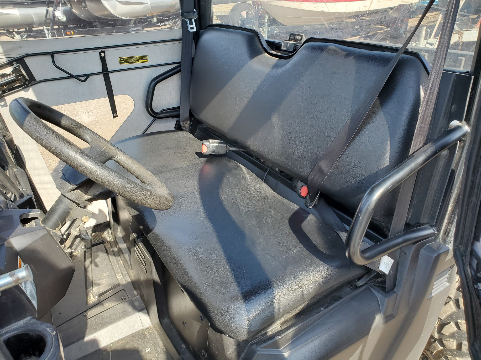2015 Polaris Ranger 570 Mid-size.  Full cab w/heat! - Photo 10