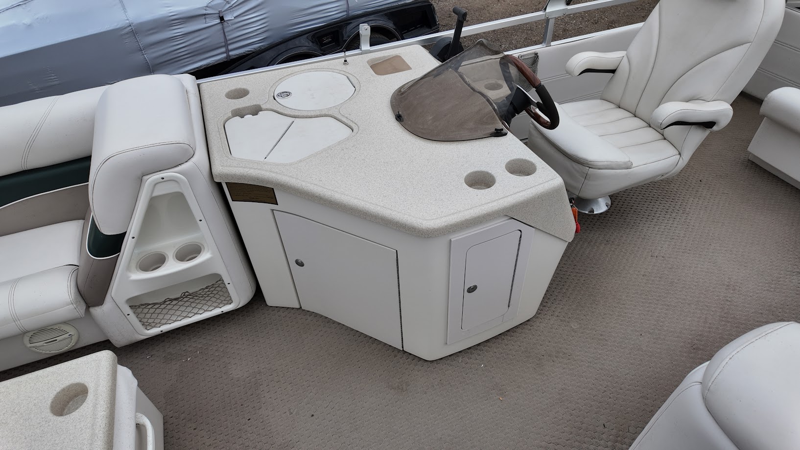 2004 Harris 240 CROWNE w/ Evinrude 115hp - Photo 20