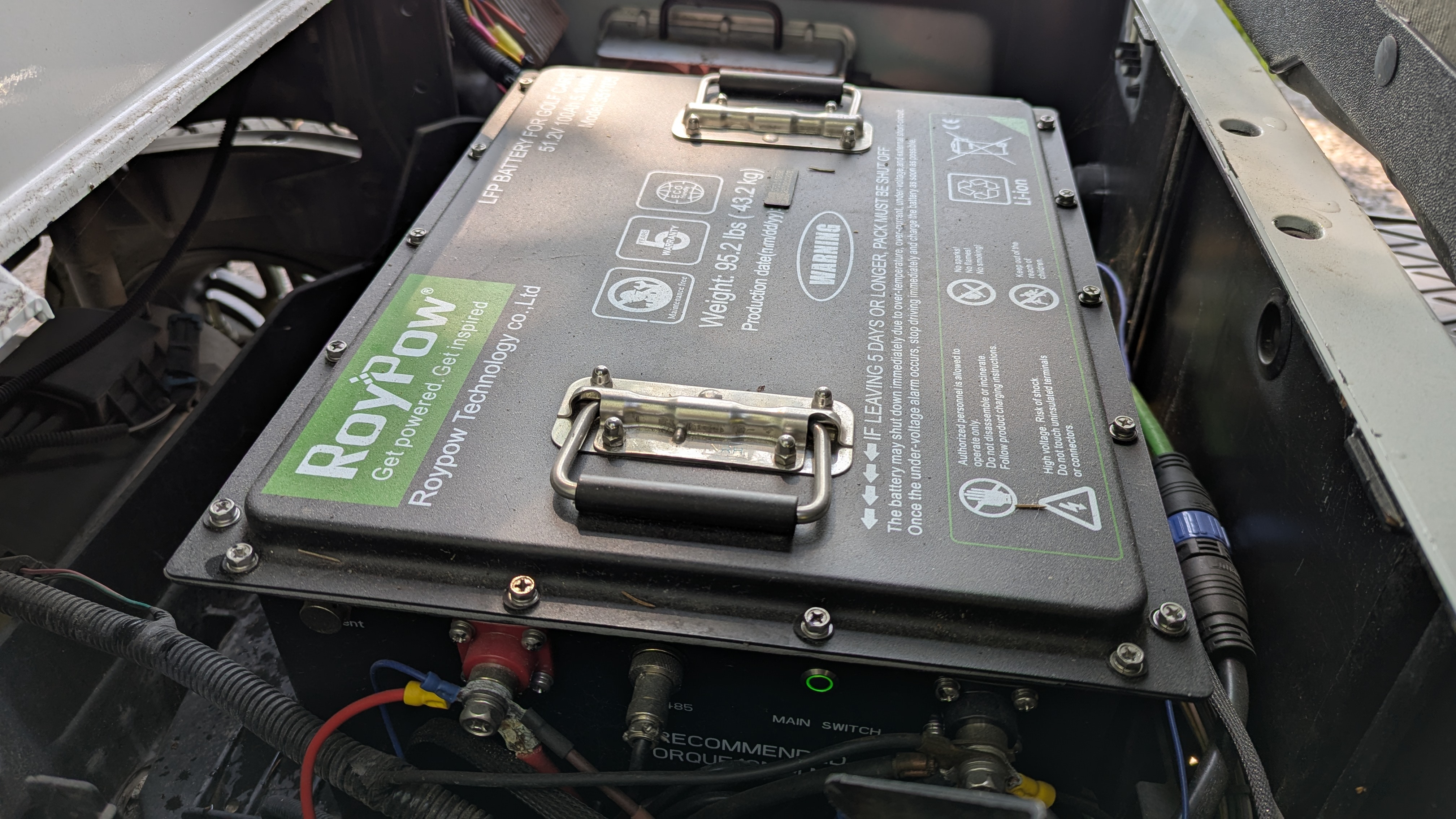 2018 E-Z-GO RXV Rebuild (NEW LITHIUM BATTERY) - Photo 6