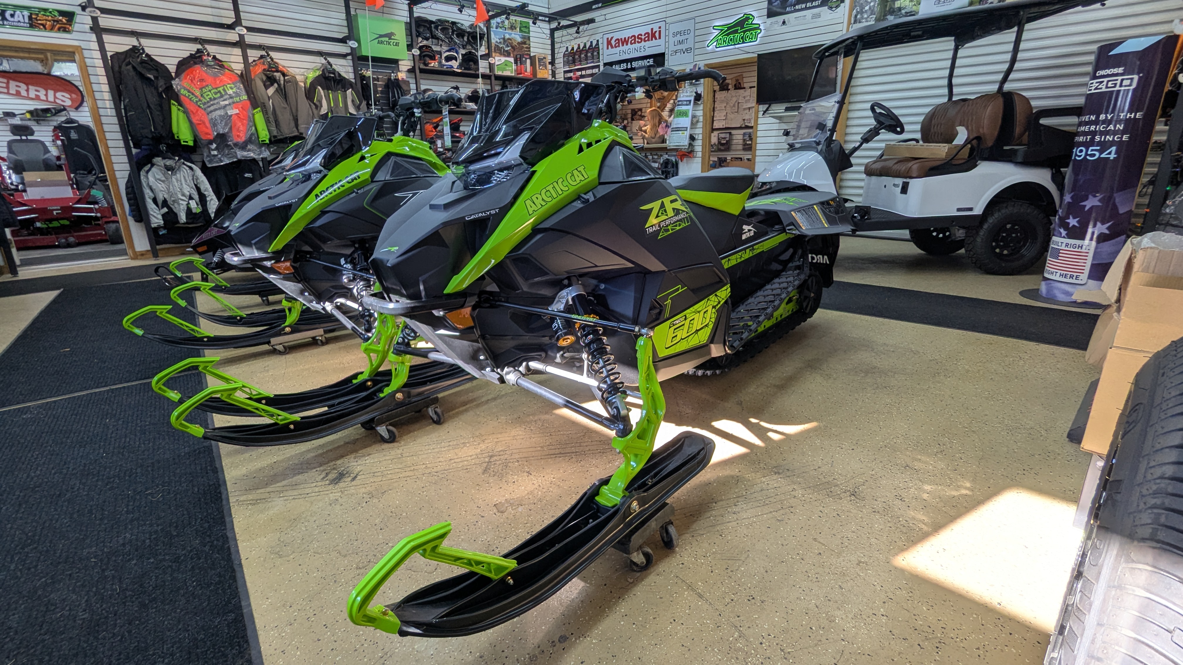 2025 Arctic Cat ZR 600 129 1.25 AWS Sno Pro ES