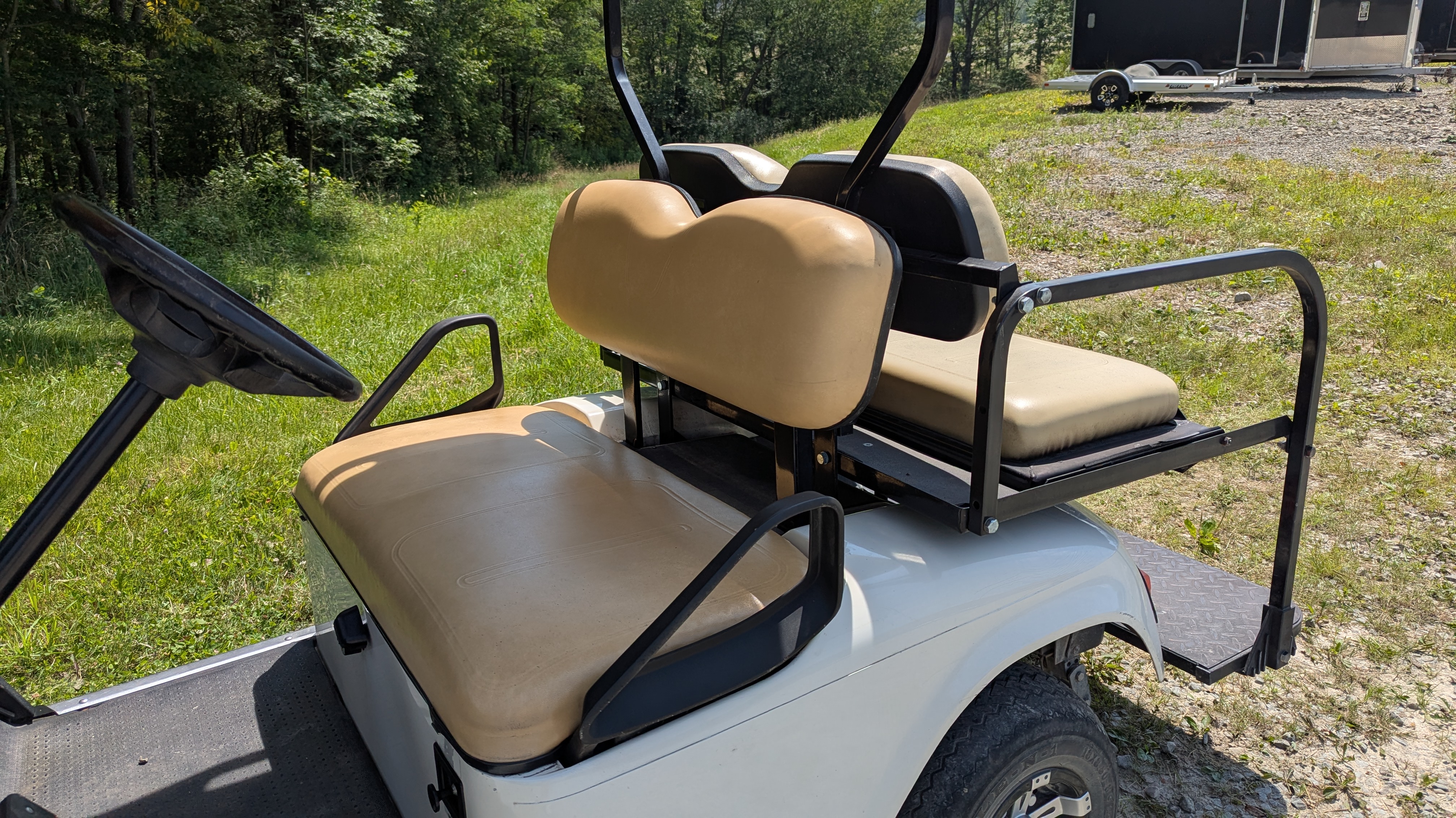 2010 E-Z-GO TXT Gas - Photo 3