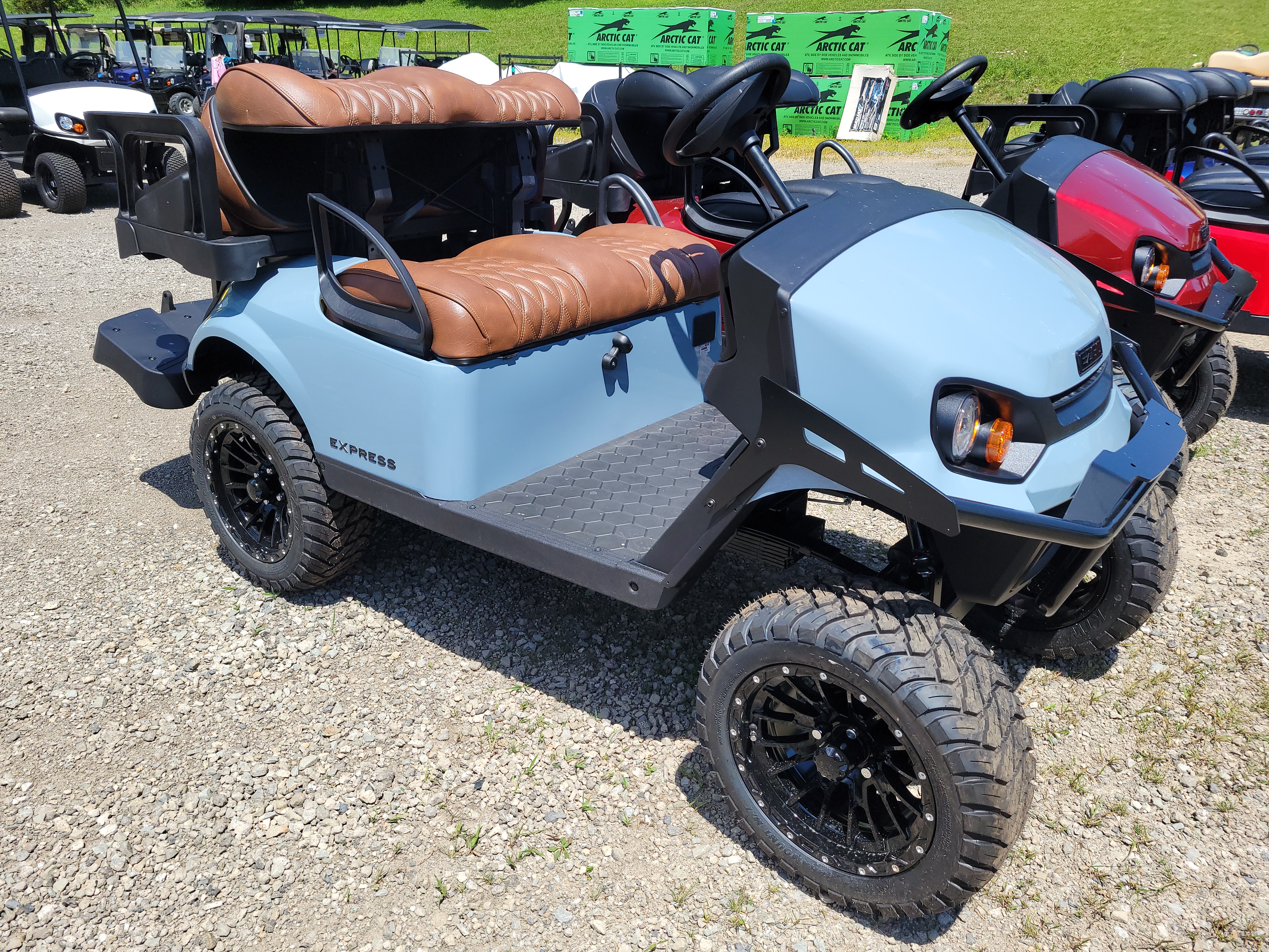 2026 E-Z-GO Express 4 Gas Lifted