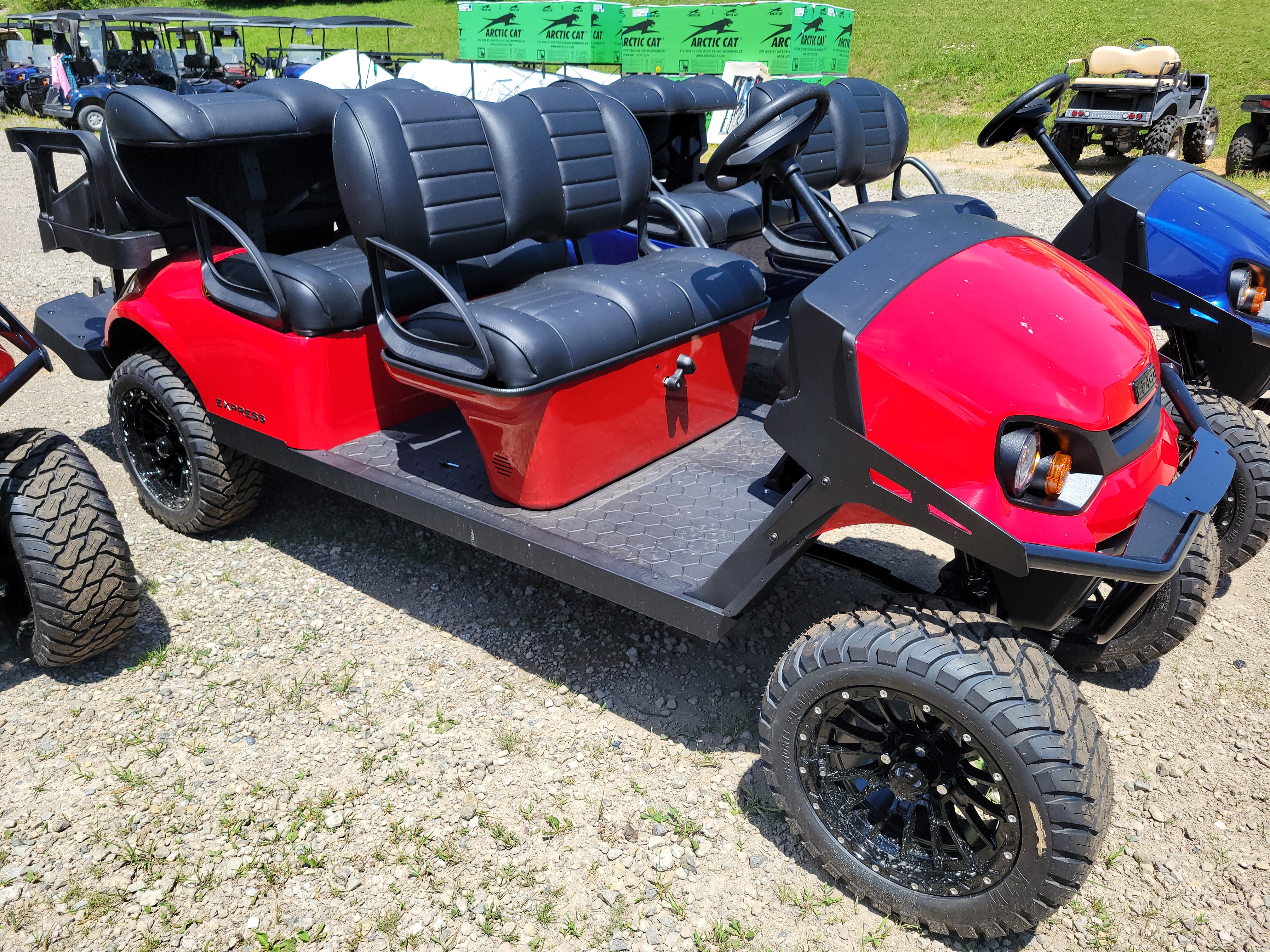 2026 E-Z-GO Express 6 Gas Lifted