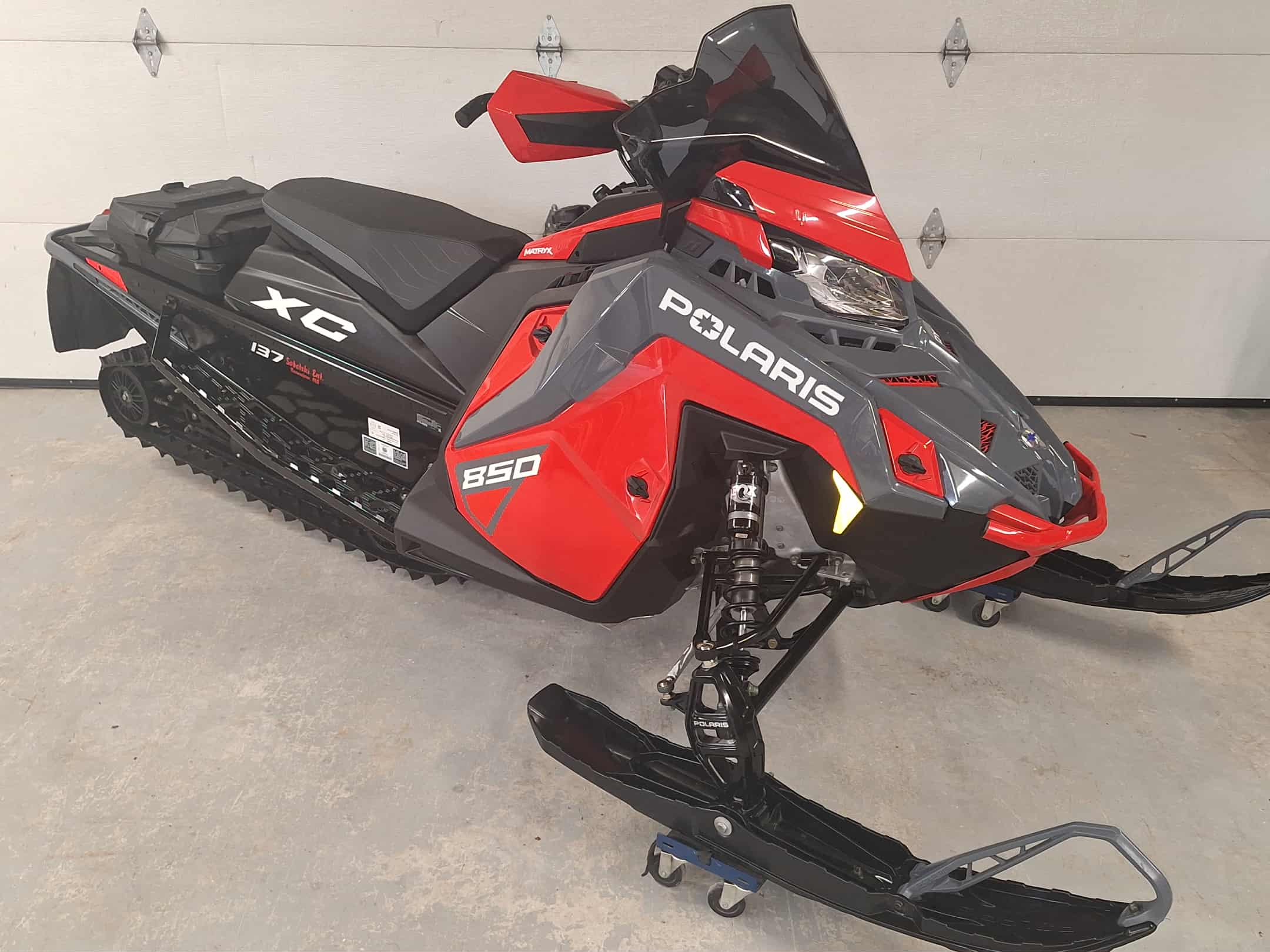 2024 Polaris 850 INDY XC 137 - Photo 3