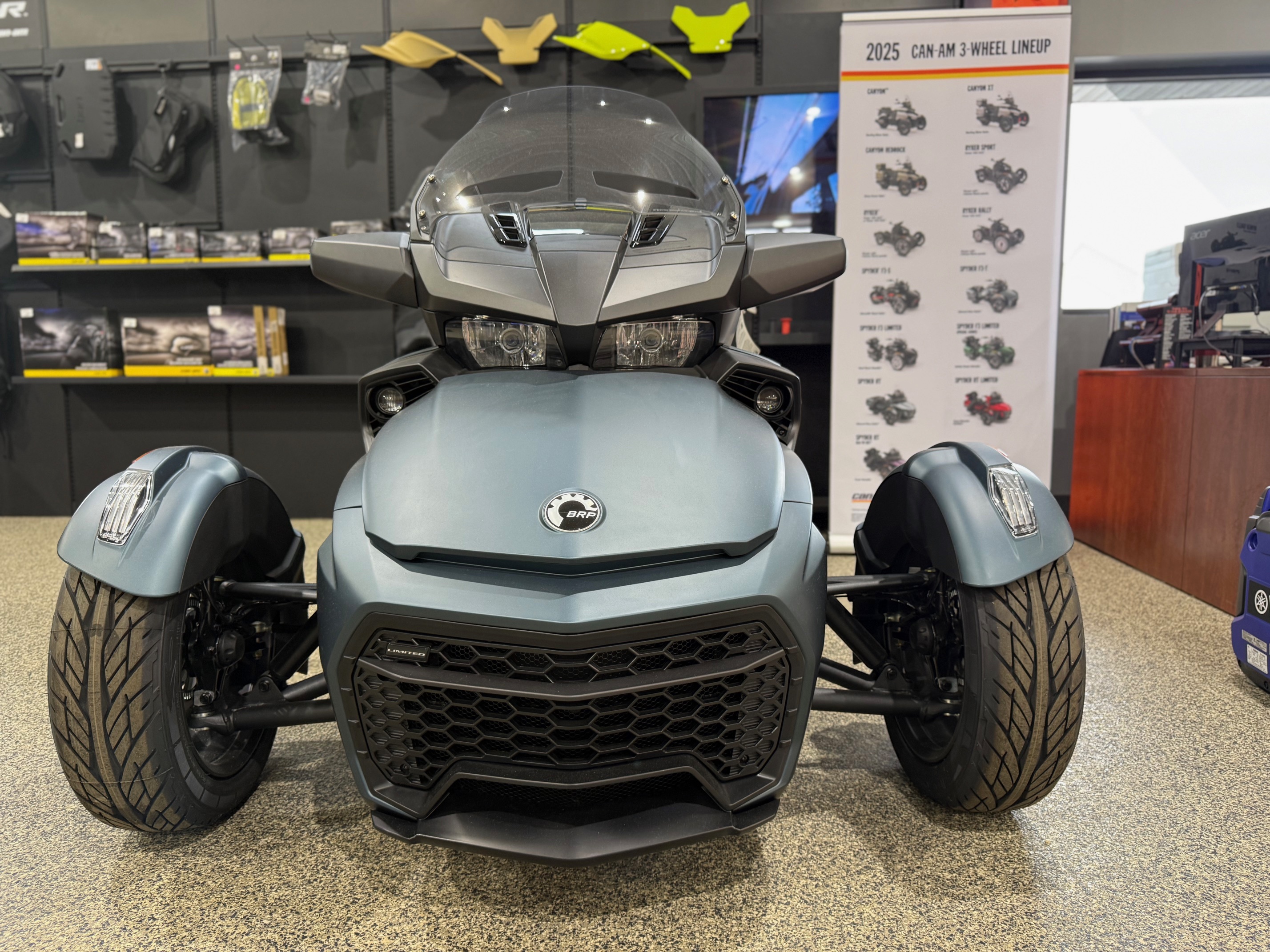 2023 Can-Am SPYDER F3 LIMITED SS - Photo 4